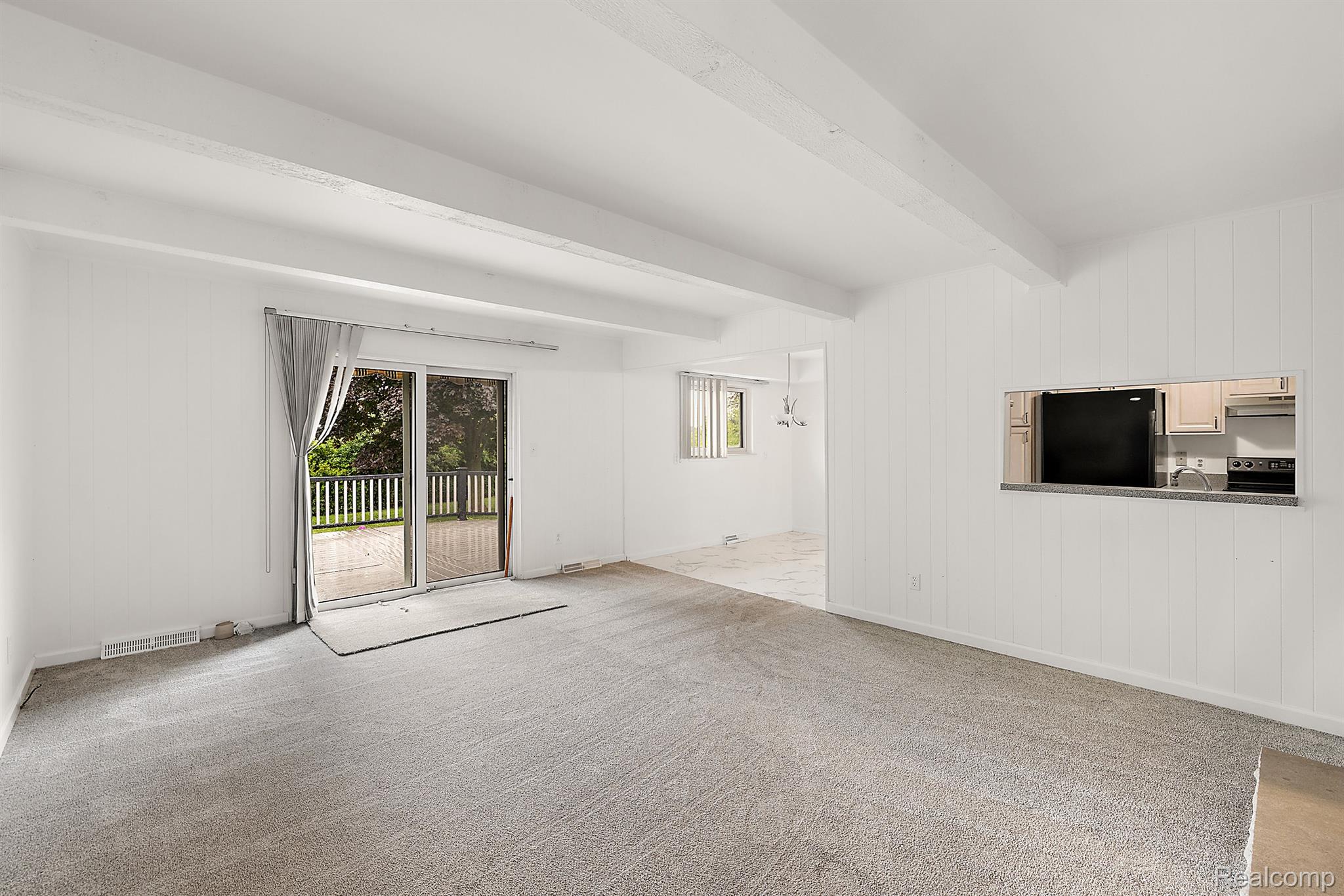 60 E SQUARE LAKE Road