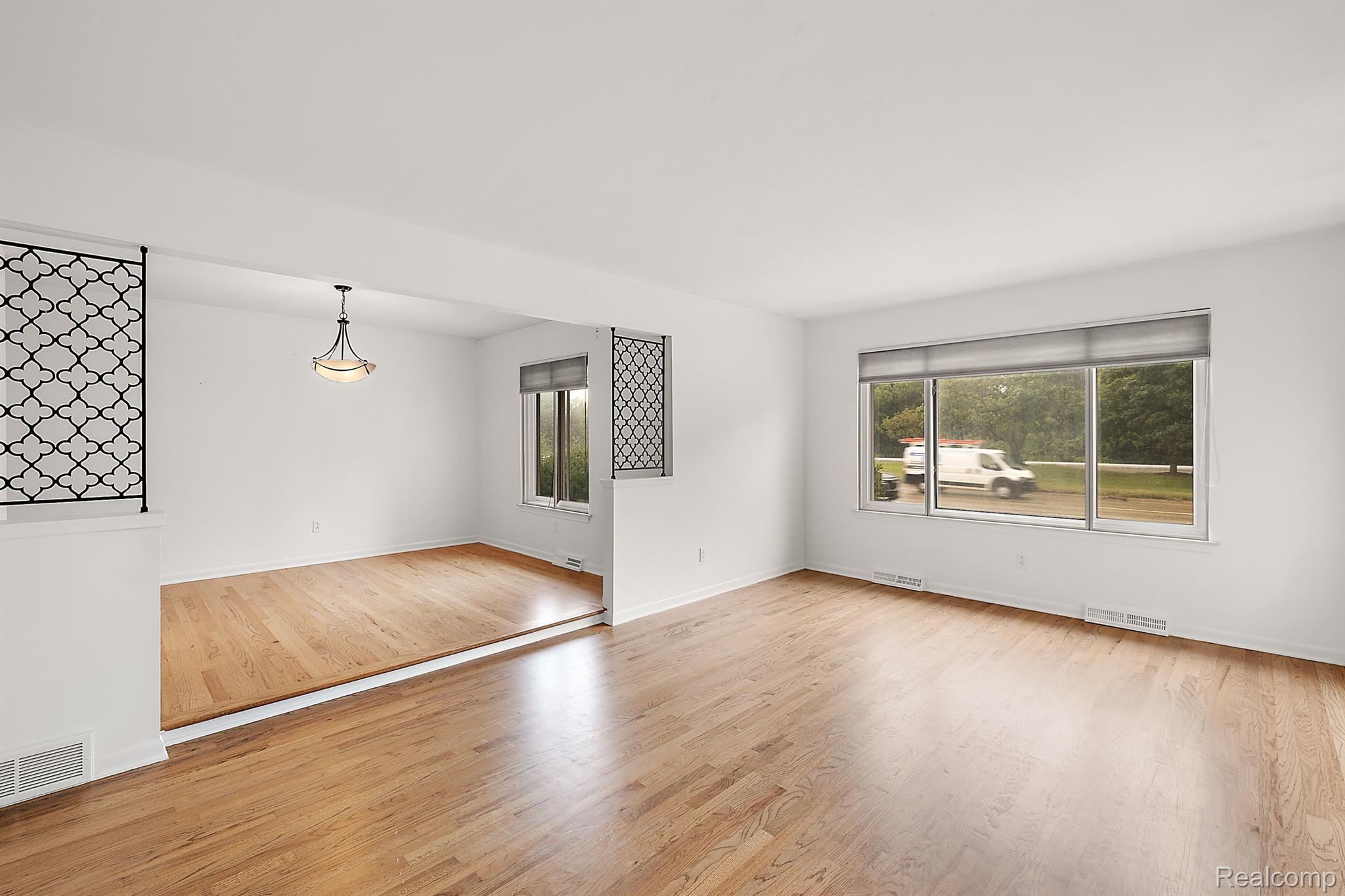 60 E SQUARE LAKE Road
