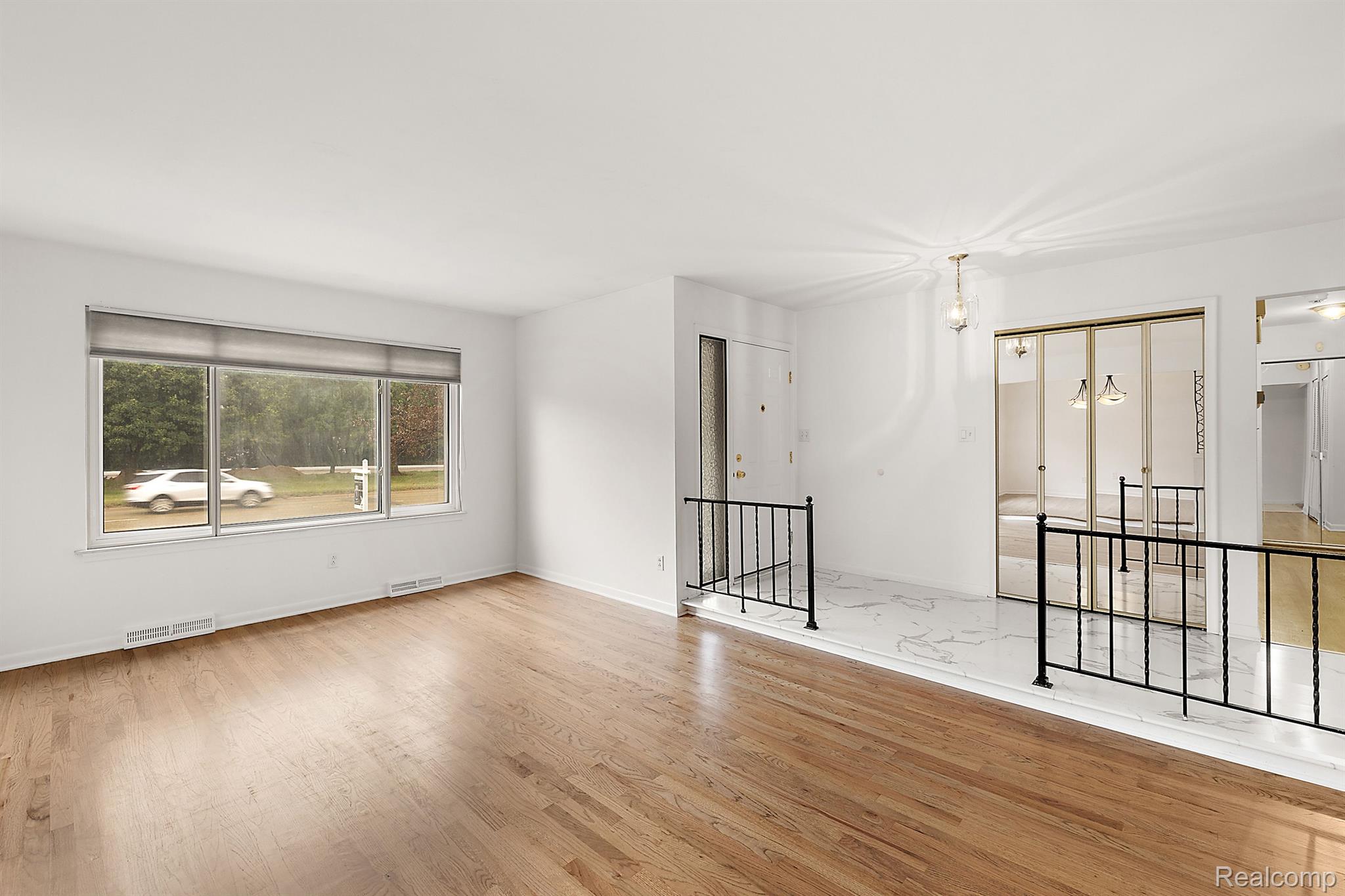 60 E SQUARE LAKE Road