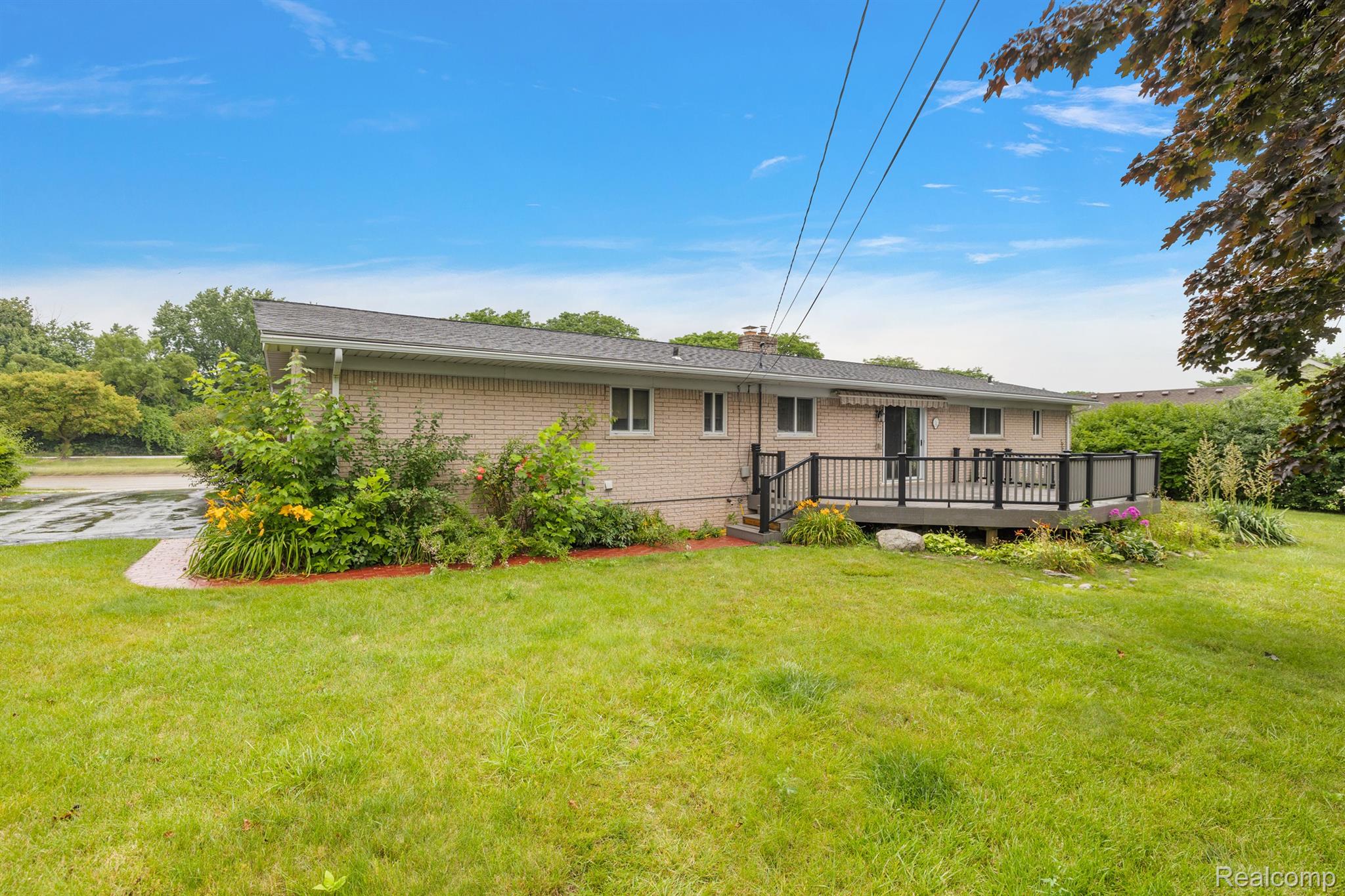 60 E SQUARE LAKE Road