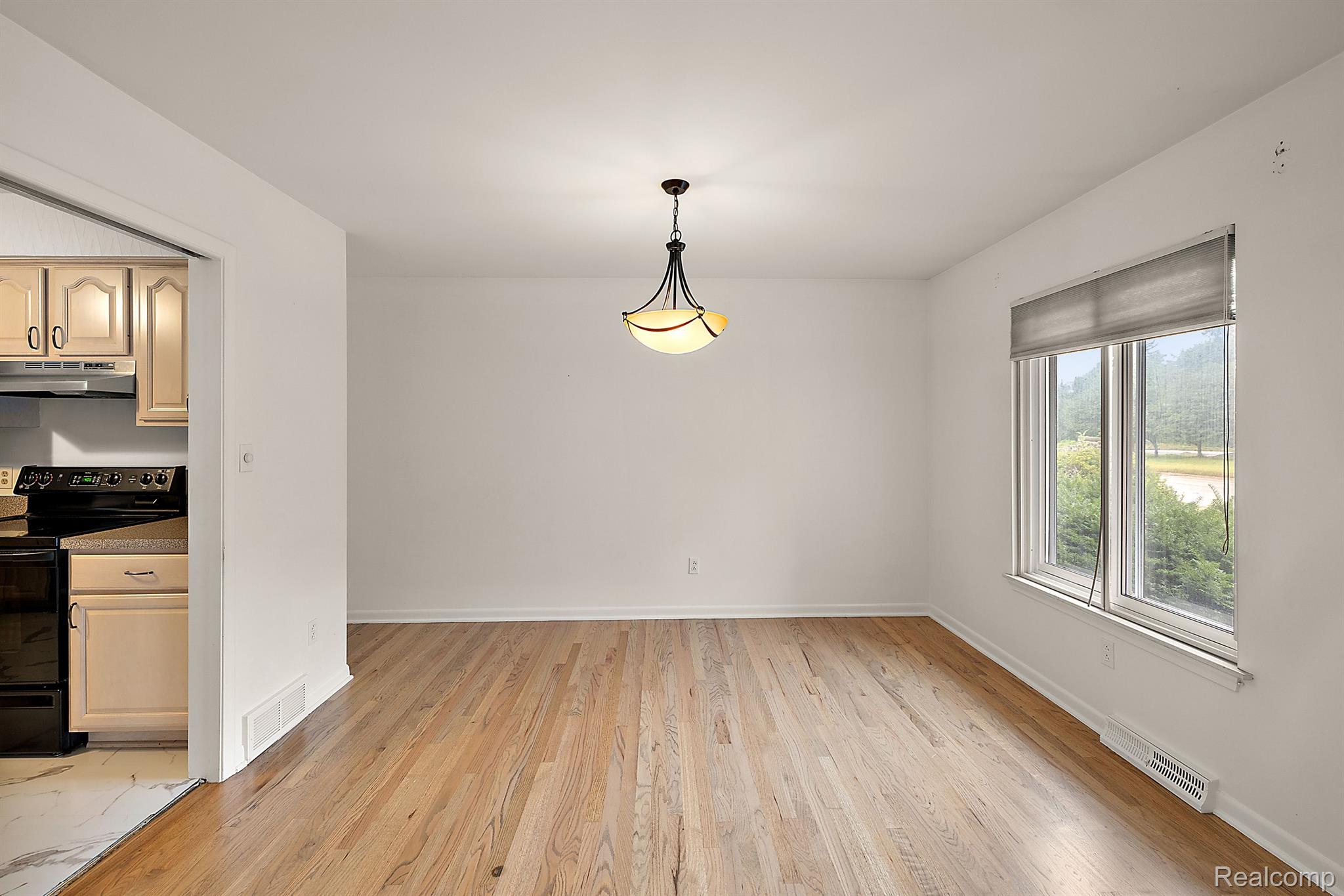 60 E SQUARE LAKE Road