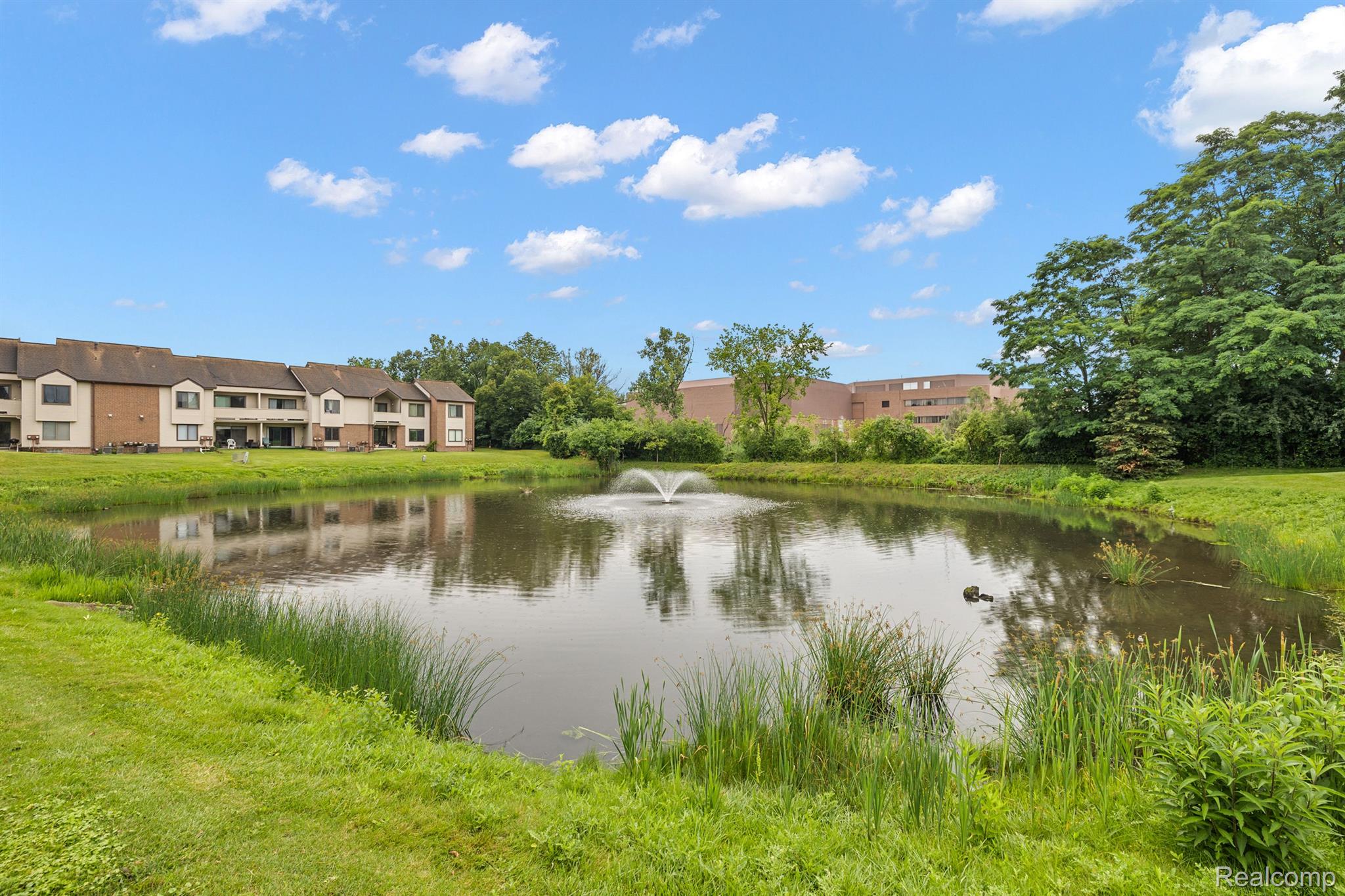 6660 RIDGEFIELD Circle Unit #204