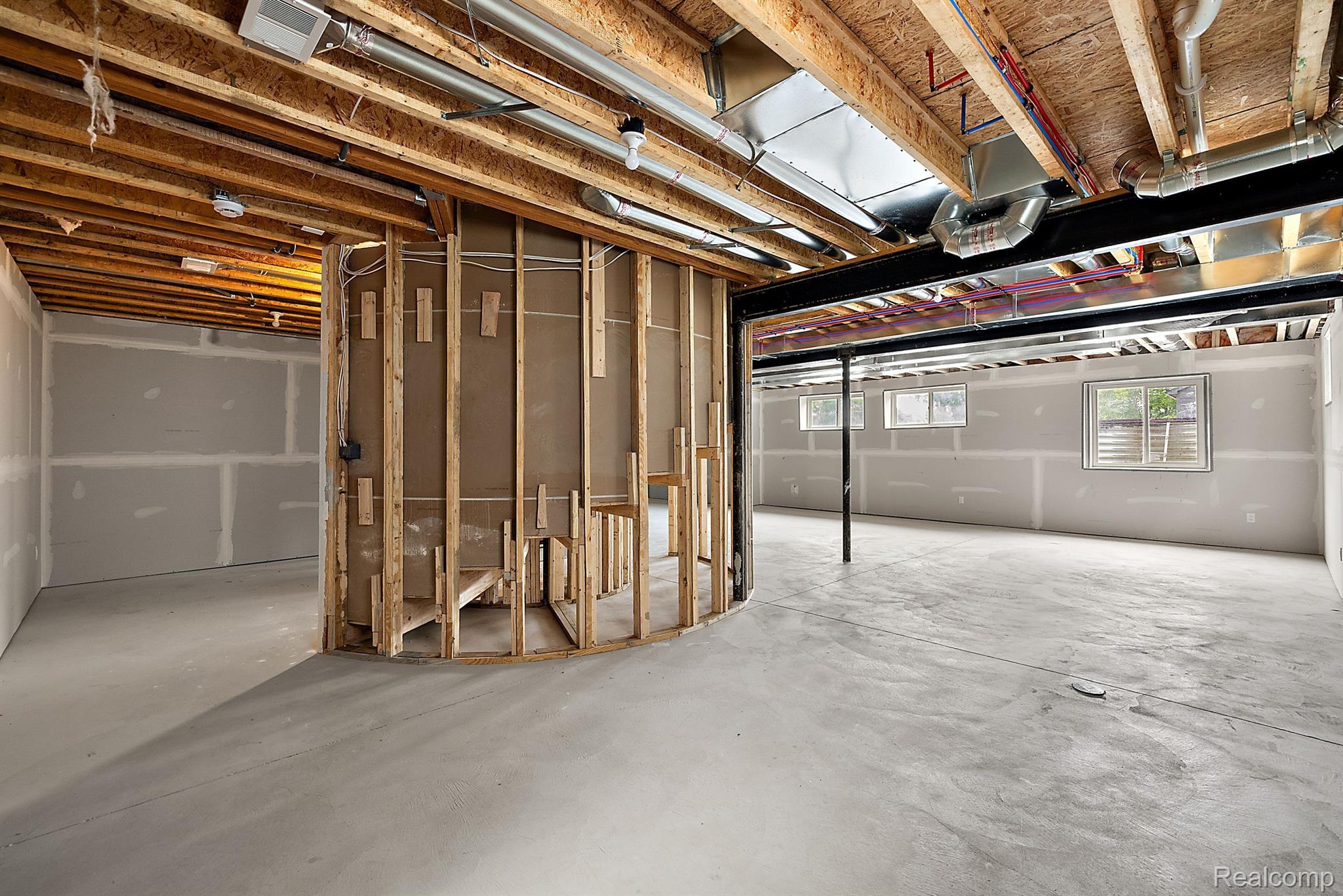 39830 DEQUINDRE Road