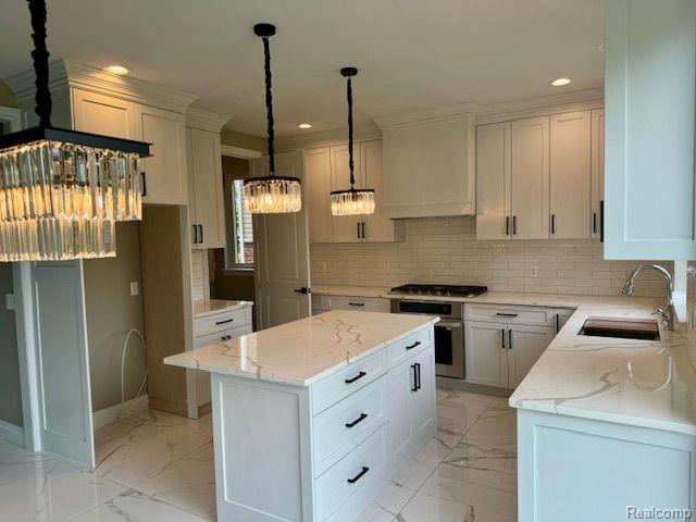 39830 DEQUINDRE Road