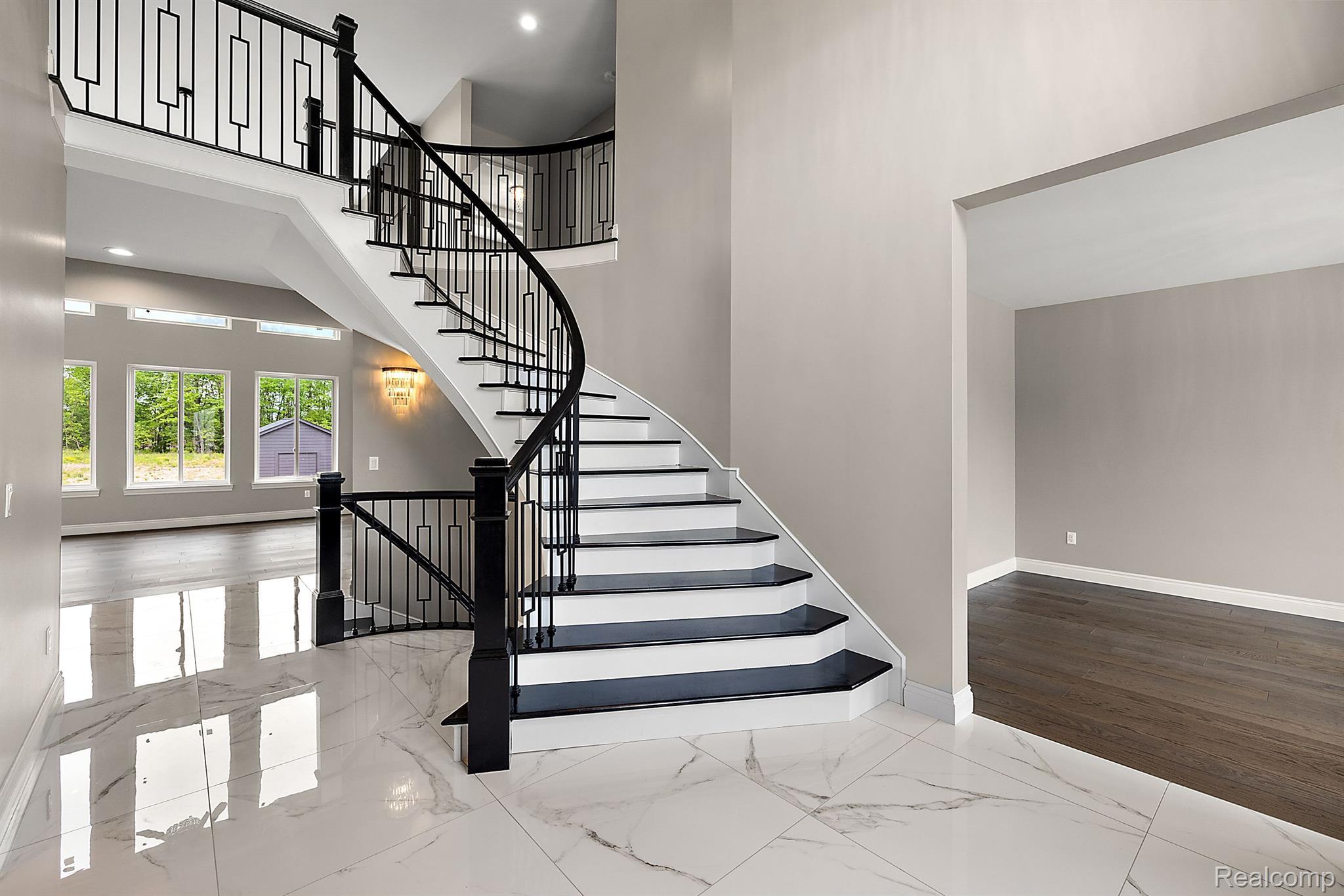 39830 DEQUINDRE Road