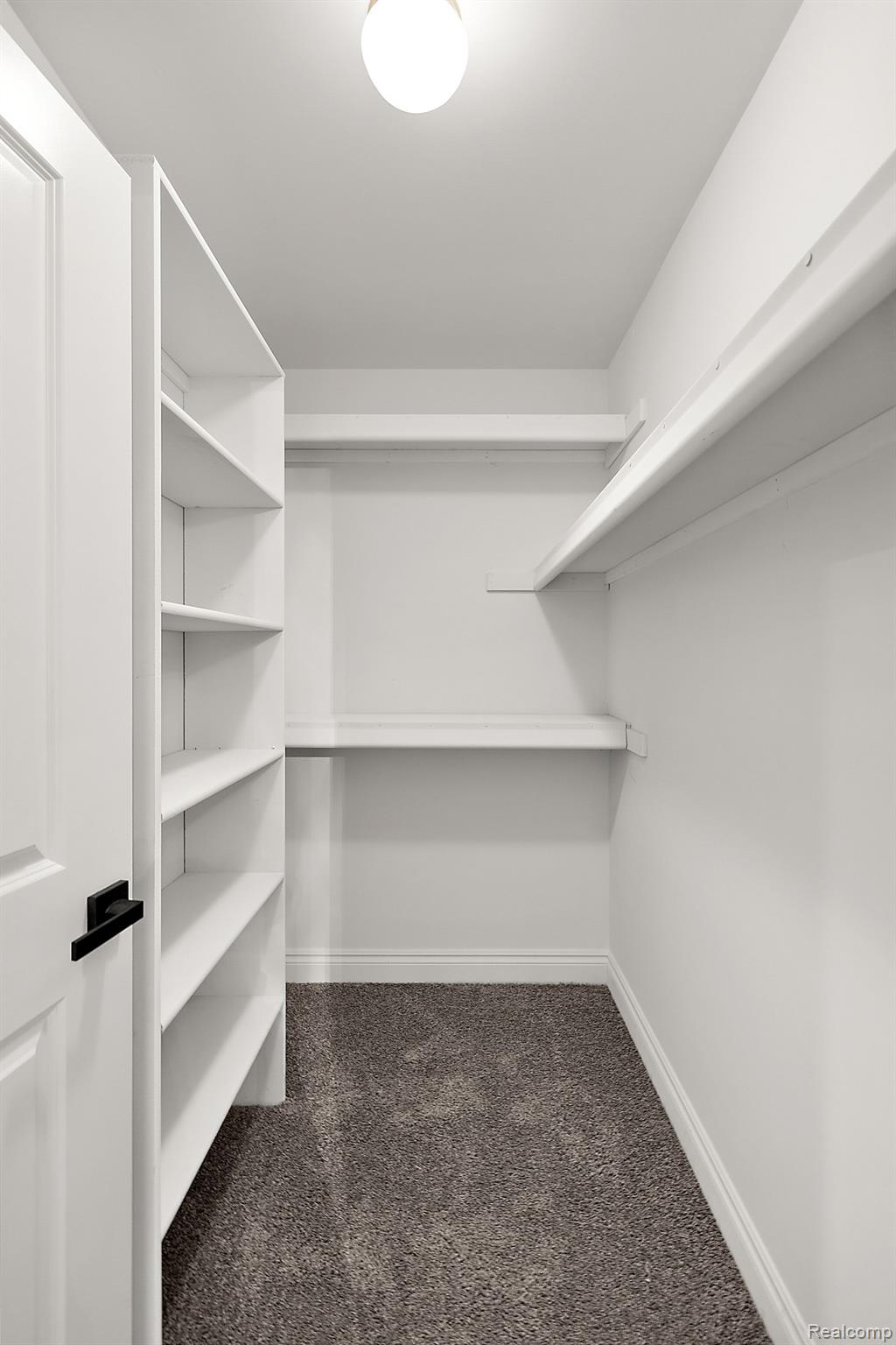 39830 DEQUINDRE Road