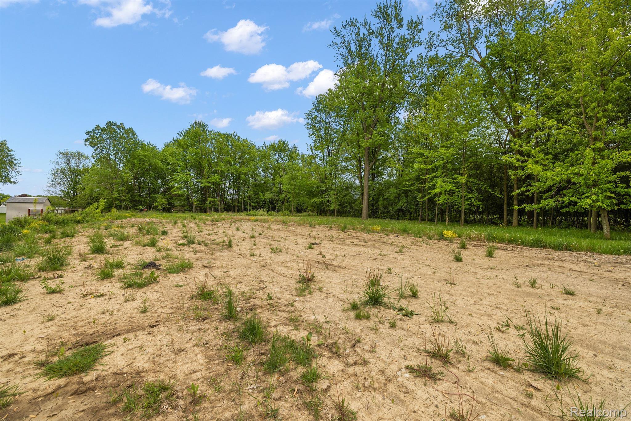 39830 DEQUINDRE Road