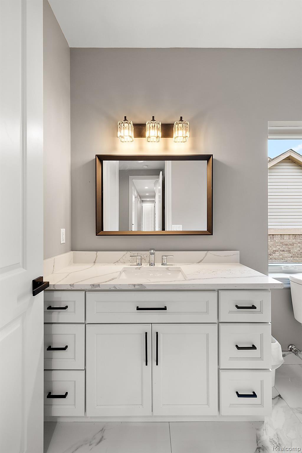 39830 DEQUINDRE Road