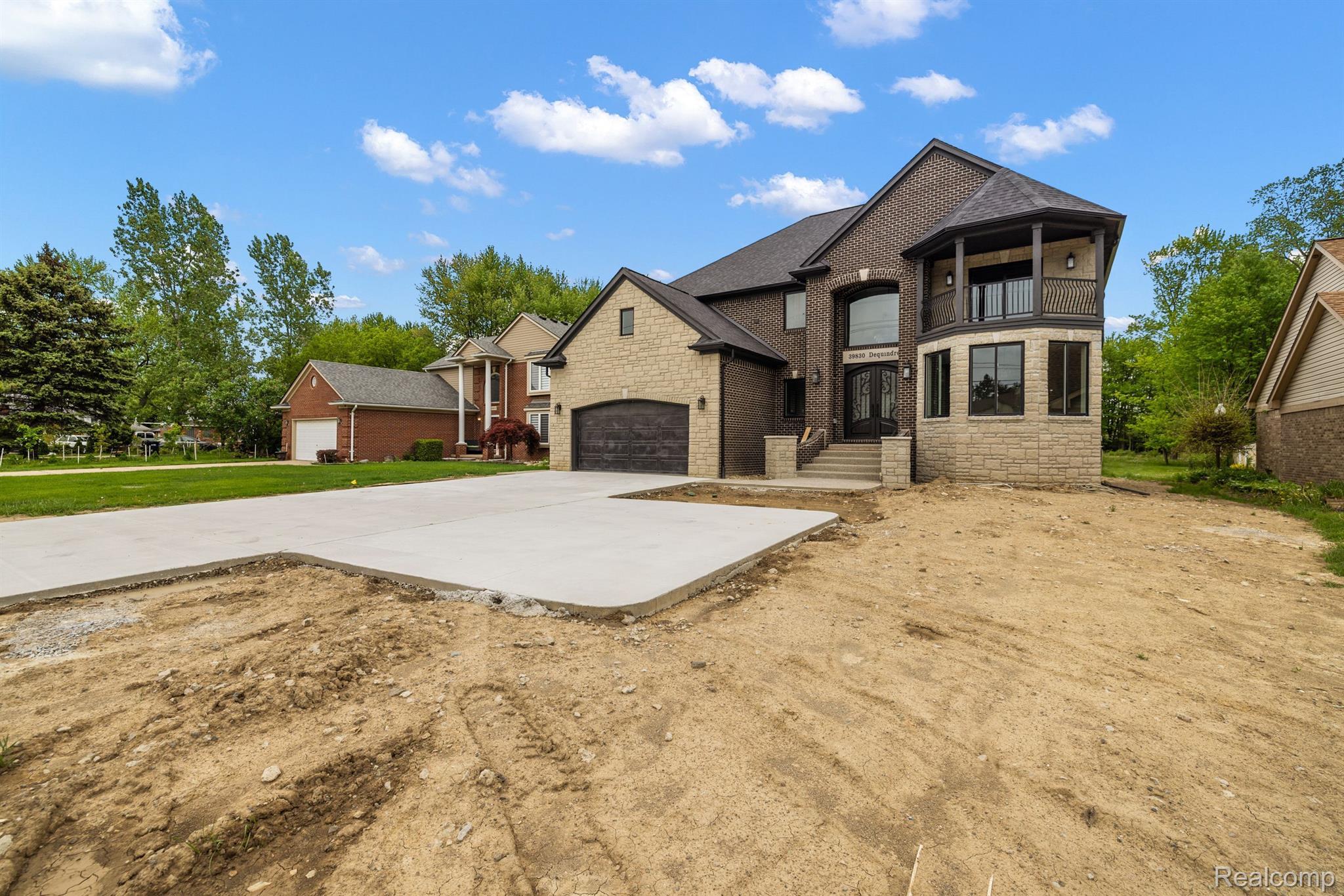 39830 DEQUINDRE Road