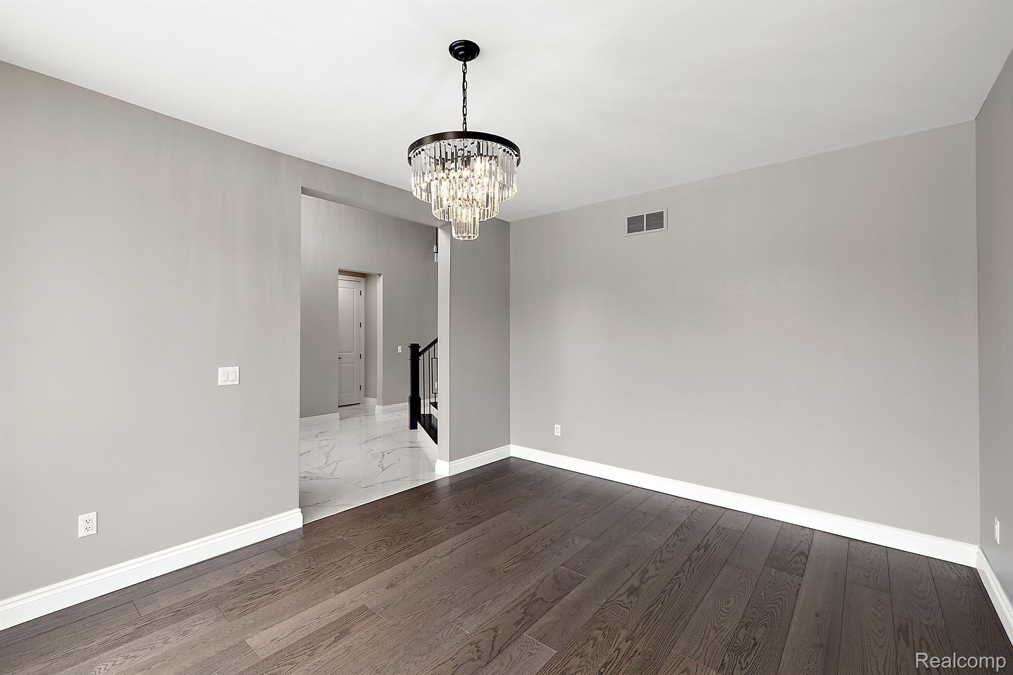 39830 DEQUINDRE Road