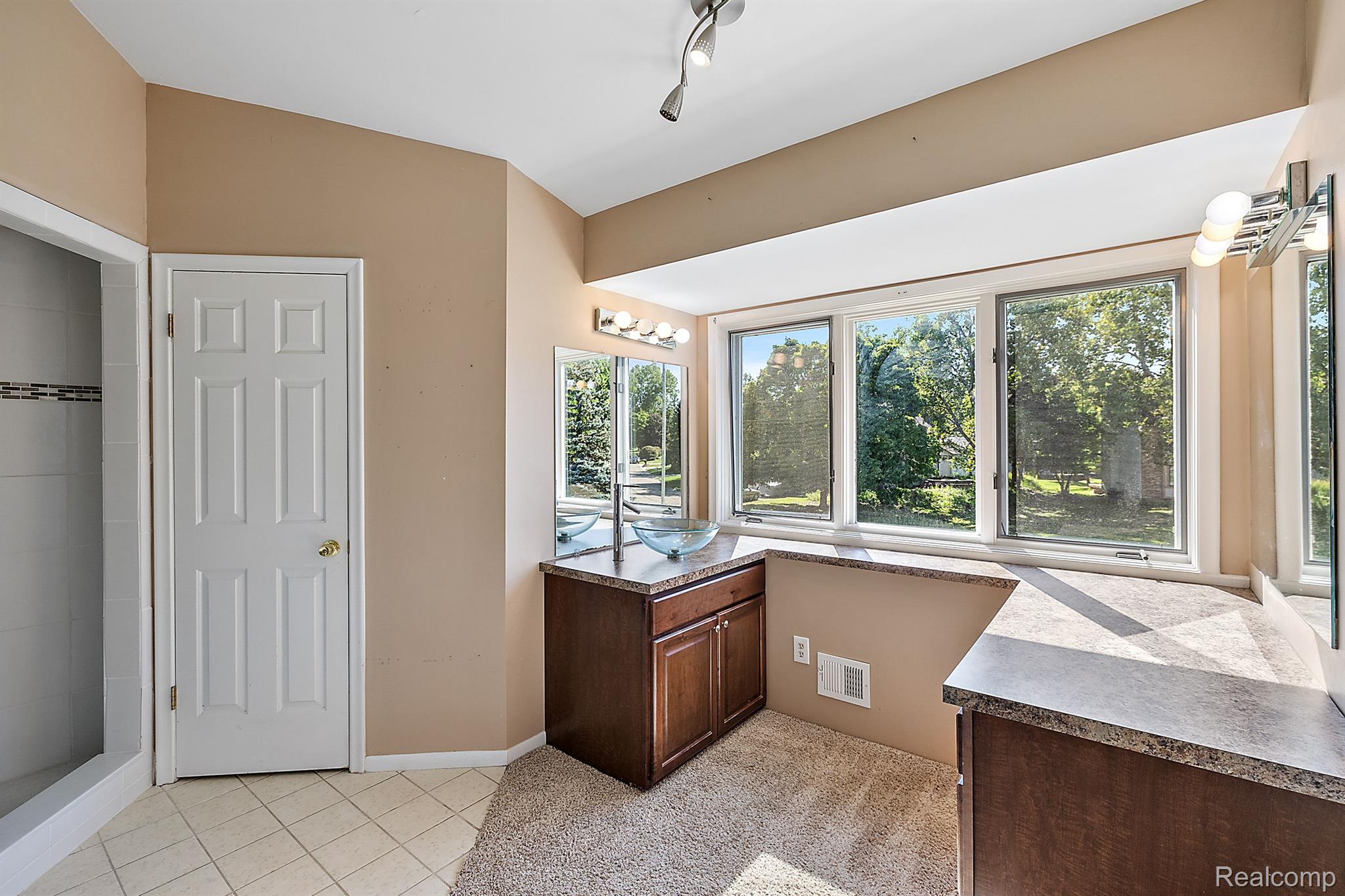 5383 OLDE SHAWBORO Road