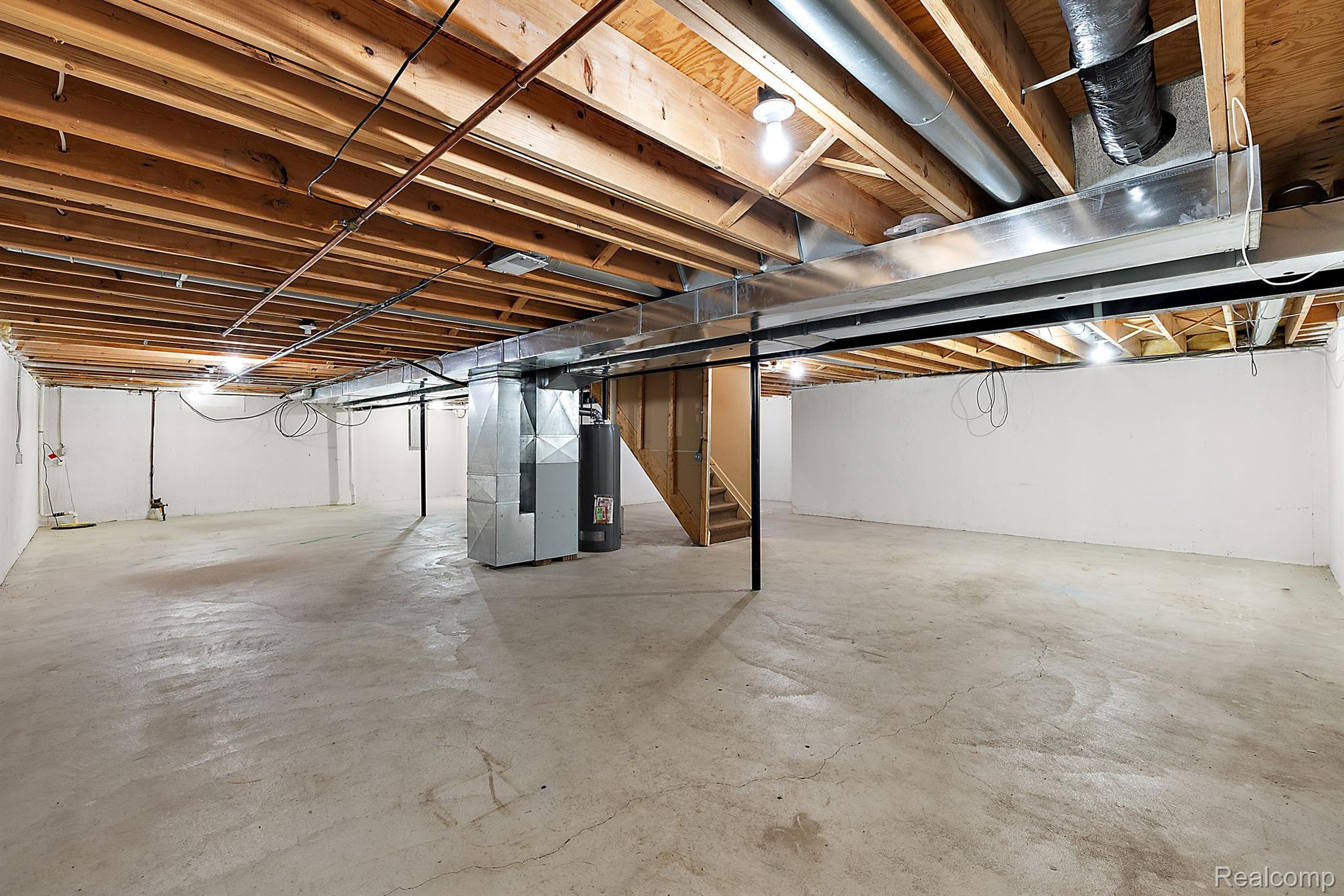 51407 MIDLAND Circle