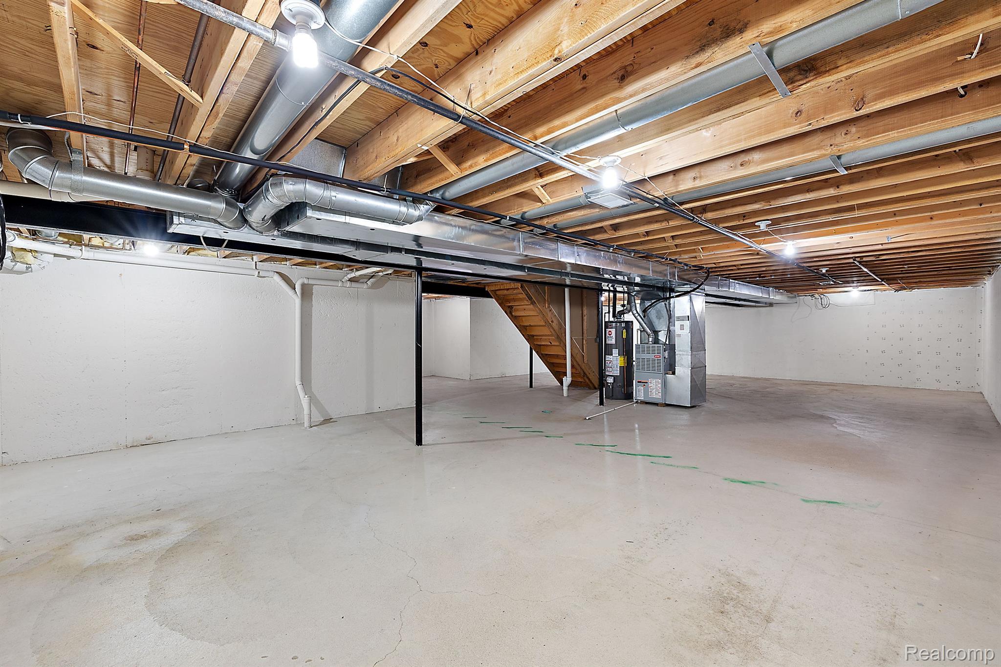 51407 MIDLAND Circle