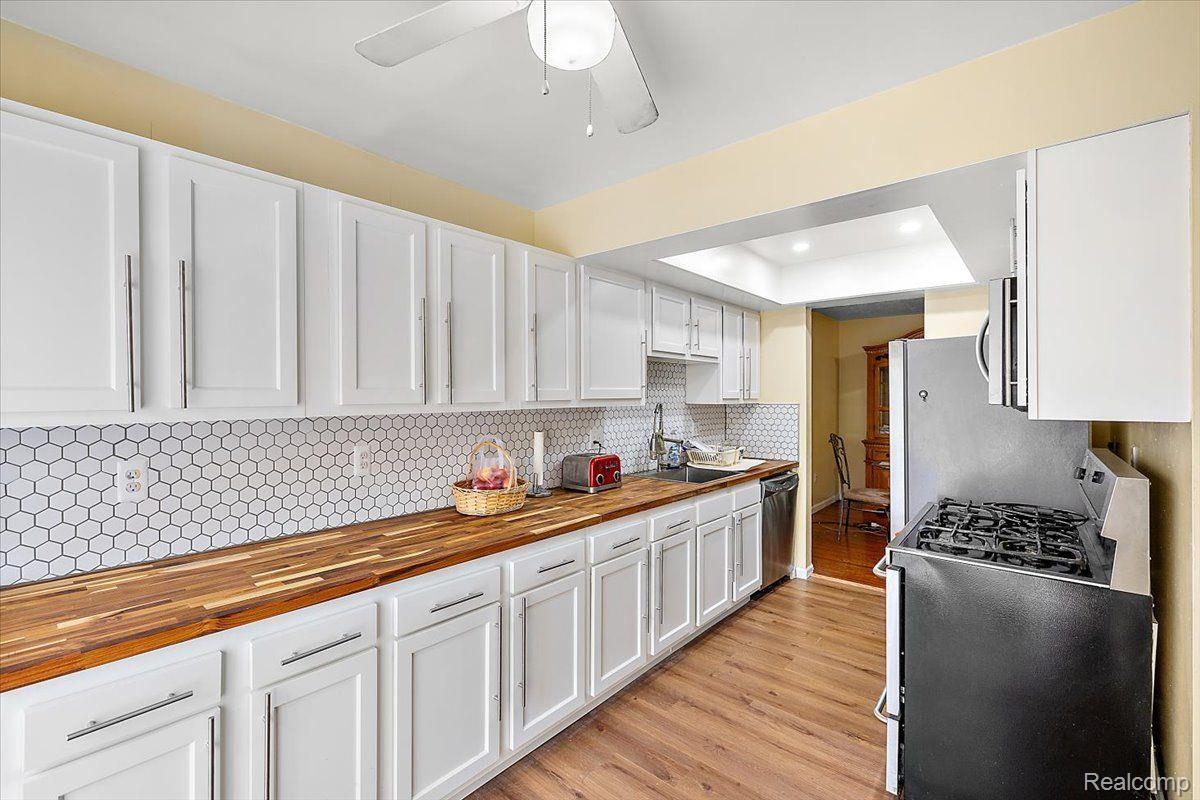 29121 VILLAGE Road 7