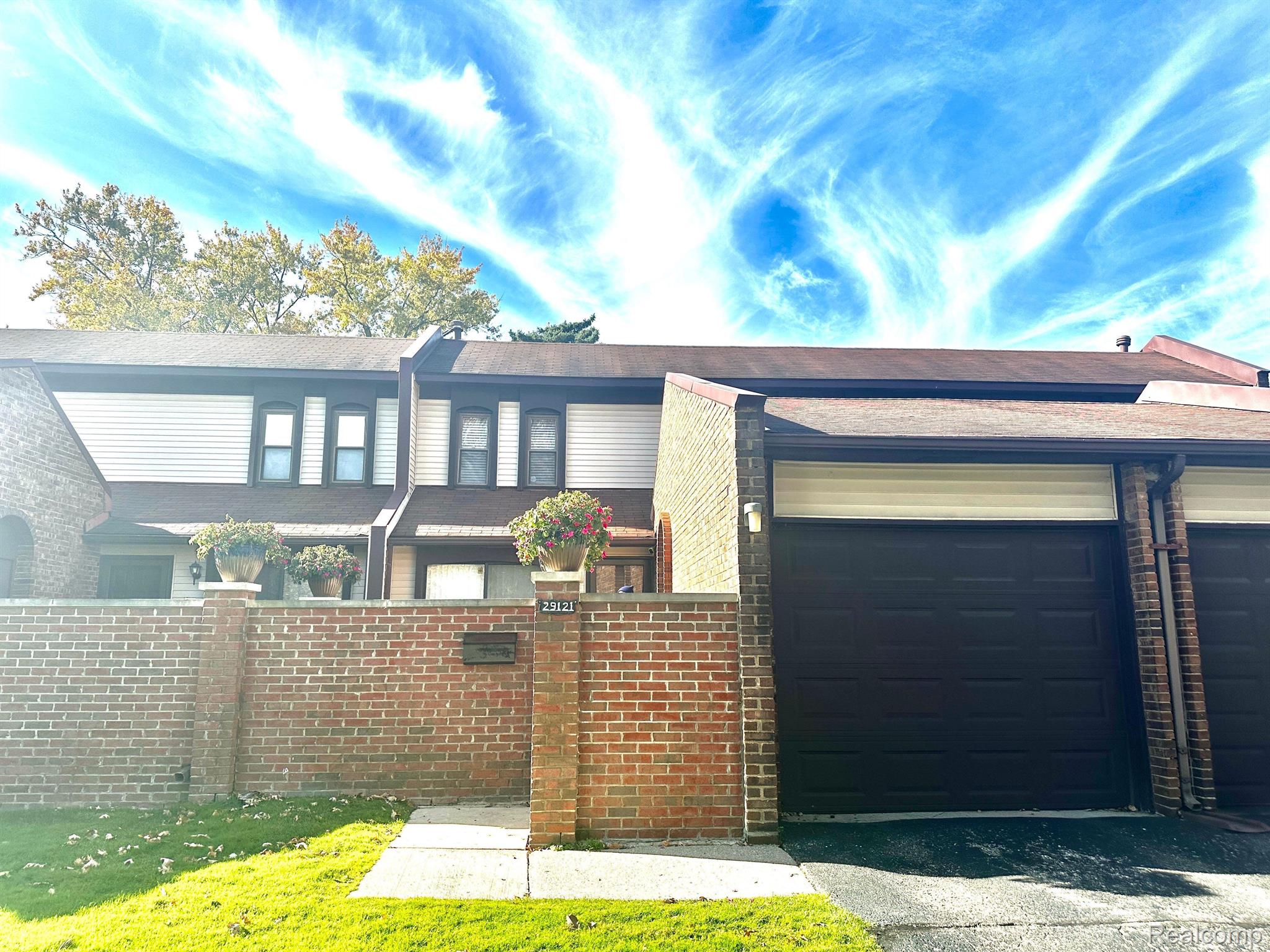 29121 VILLAGE Road 7
