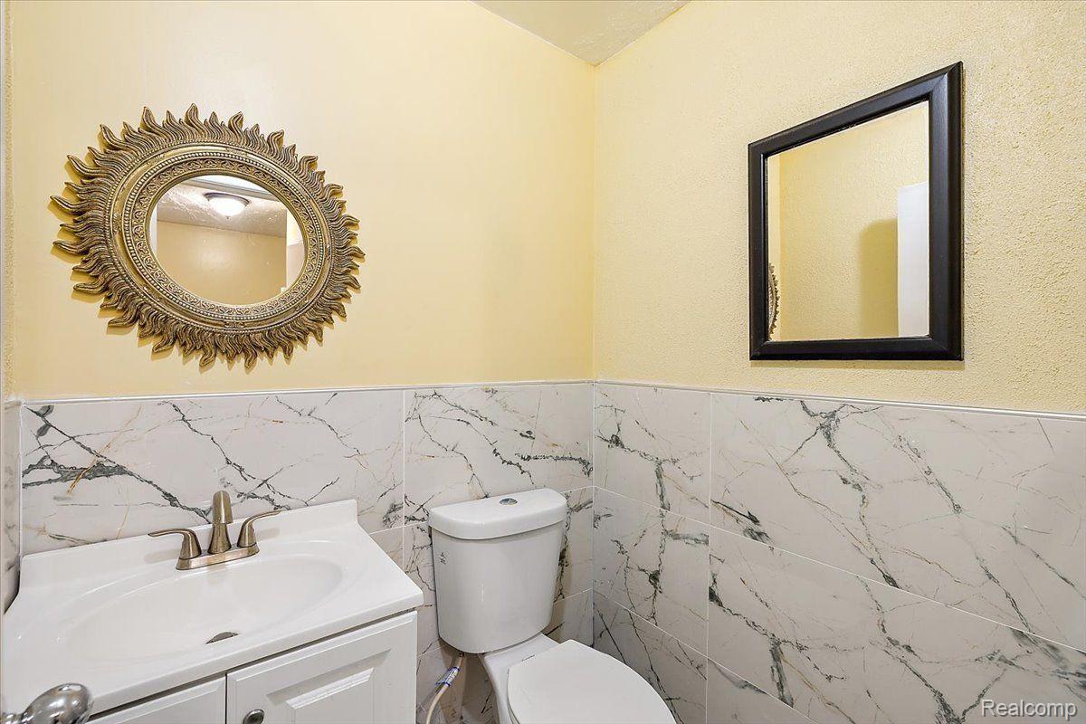 29121 VILLAGE Road 7