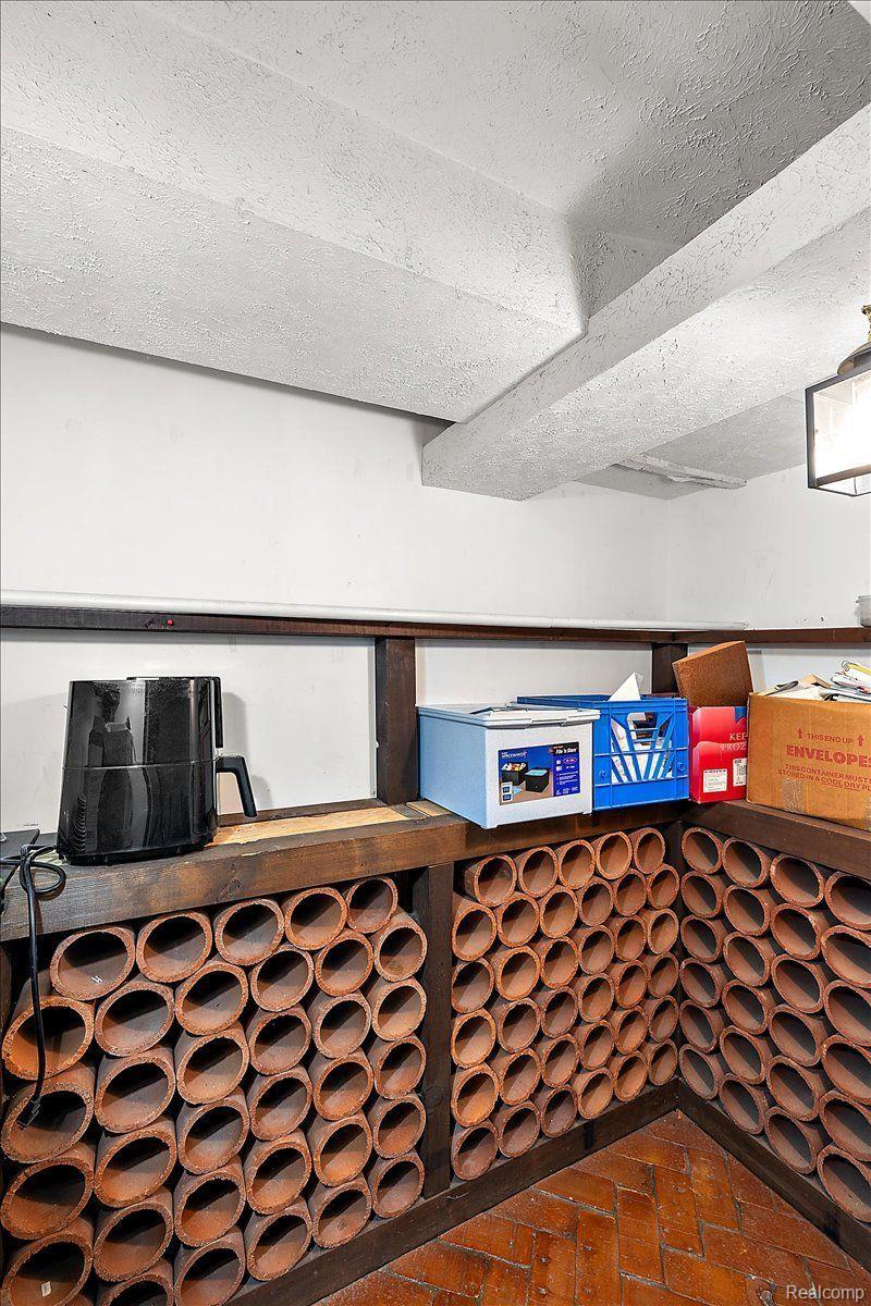 29121 VILLAGE Road 7