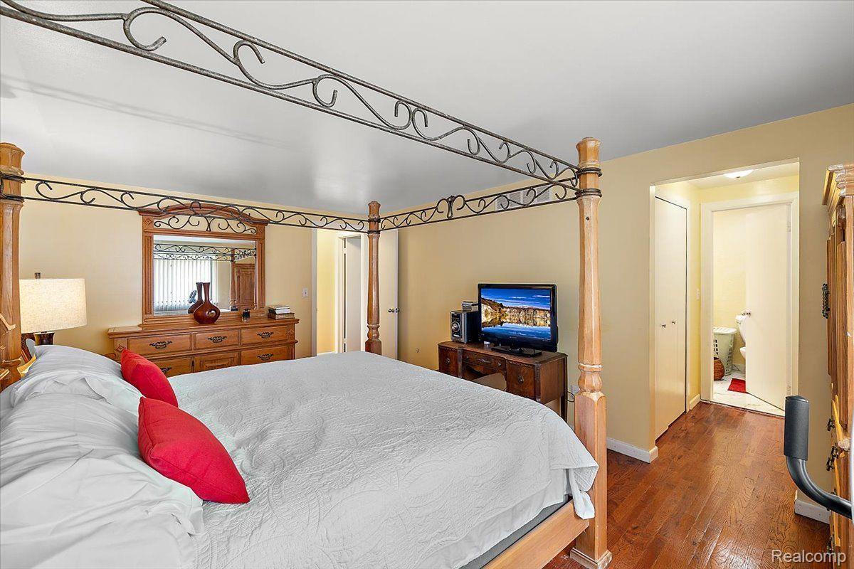 29121 VILLAGE Road 7