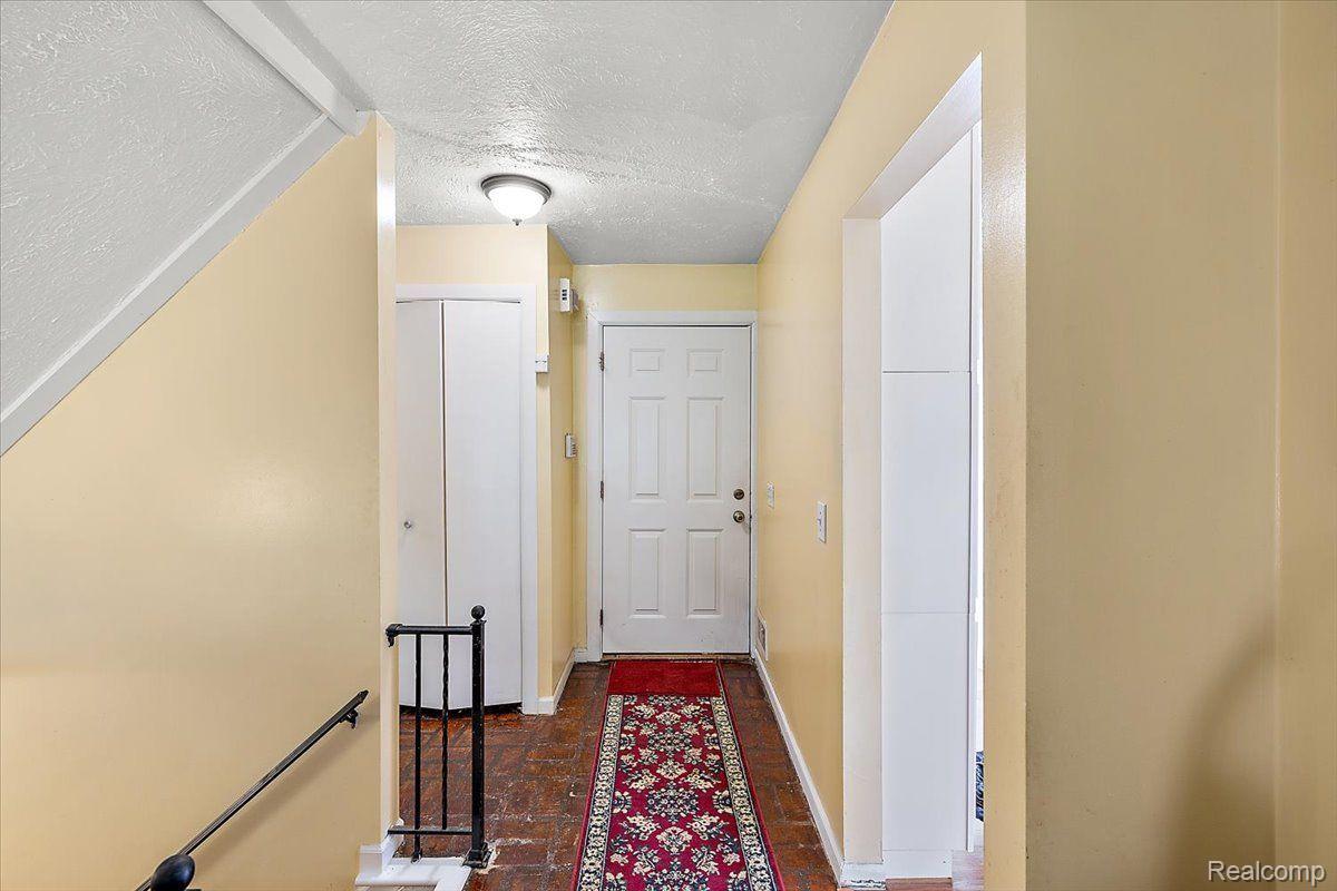 29121 VILLAGE Road 7