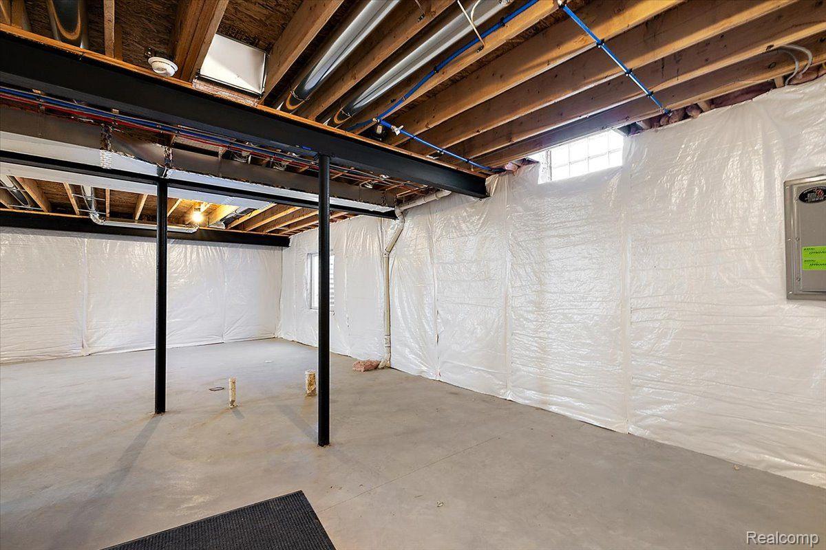 4044 Blossom Drive
