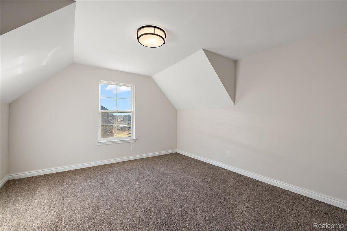 4044 Blossom Drive