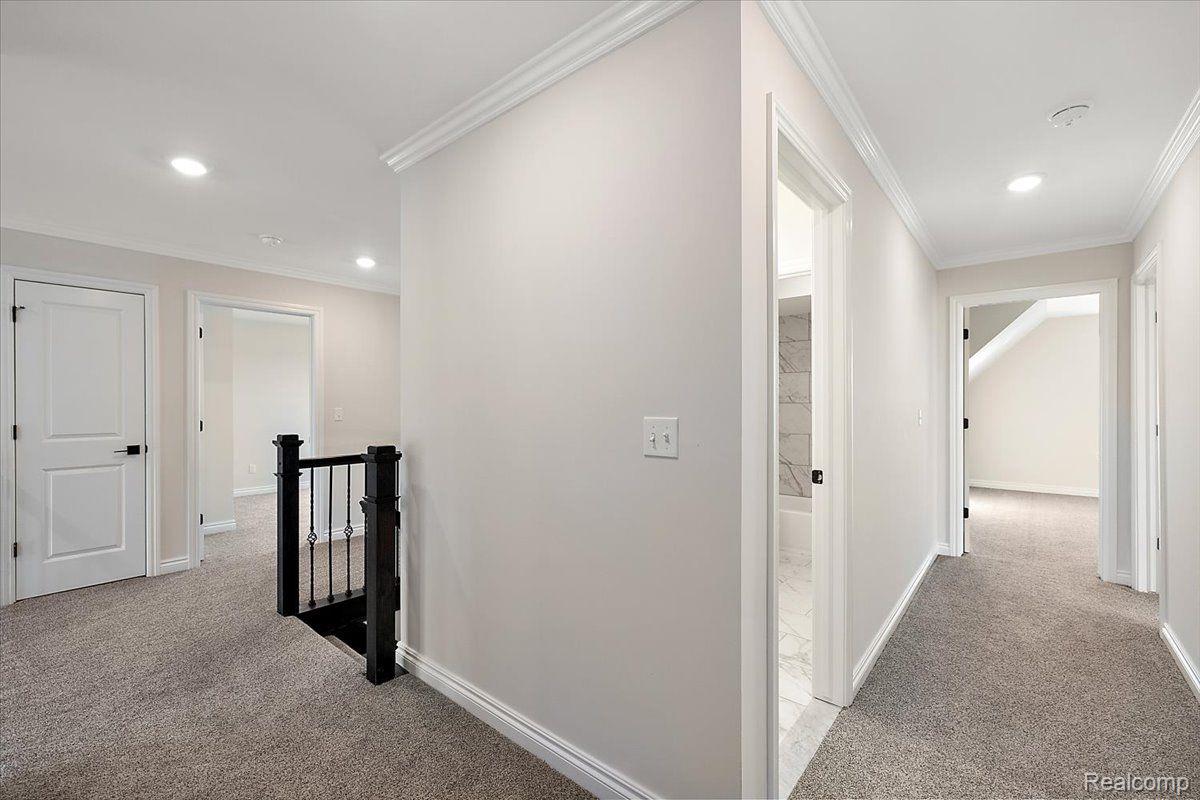 4044 Blossom Drive