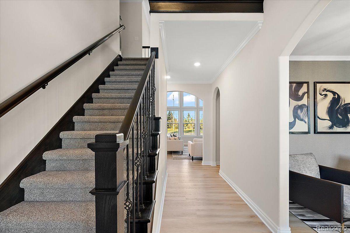 4044 Blossom Drive