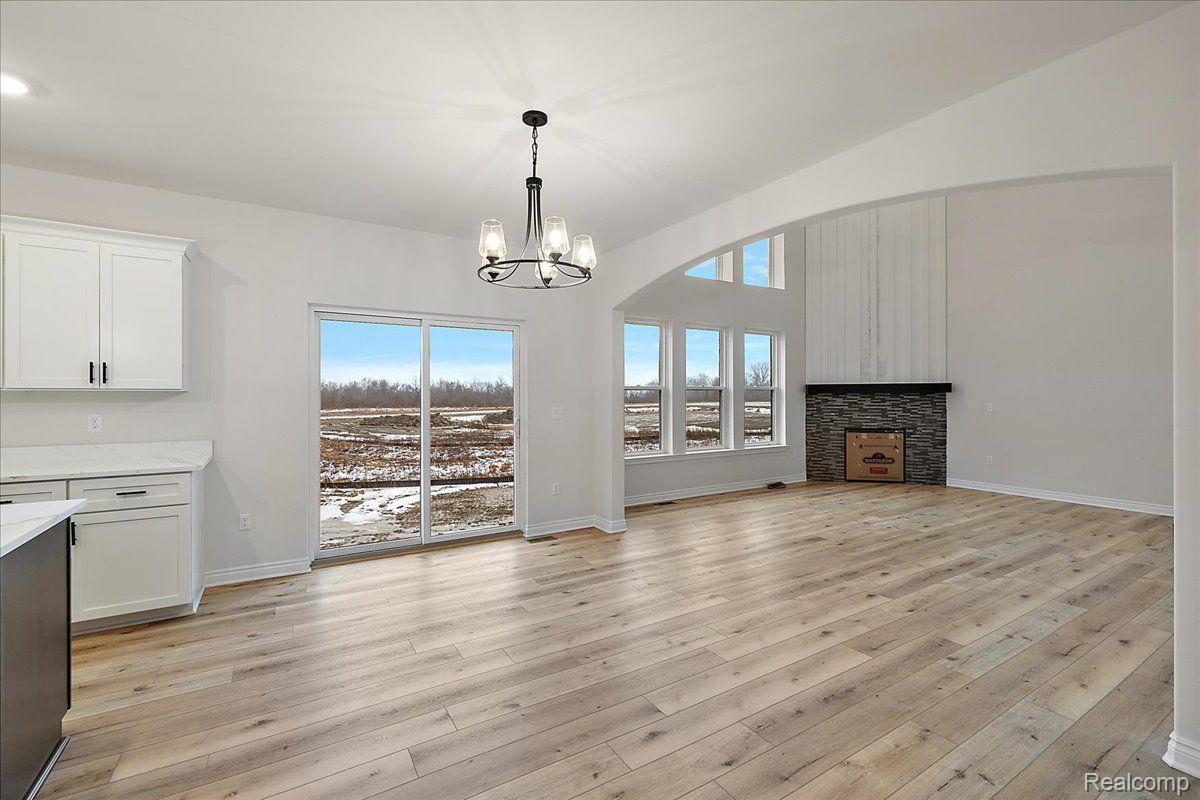 51568 VALLEY VIEW Court