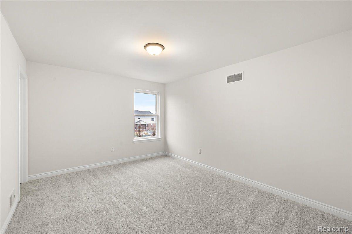 51568 VALLEY VIEW Court