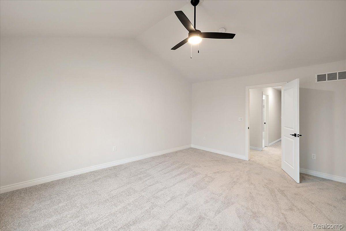 51568 VALLEY VIEW Court