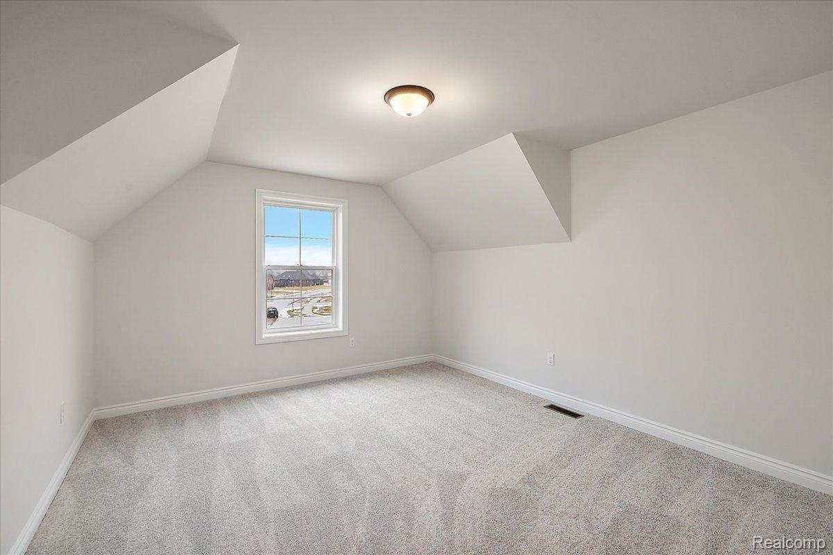 51568 VALLEY VIEW Court