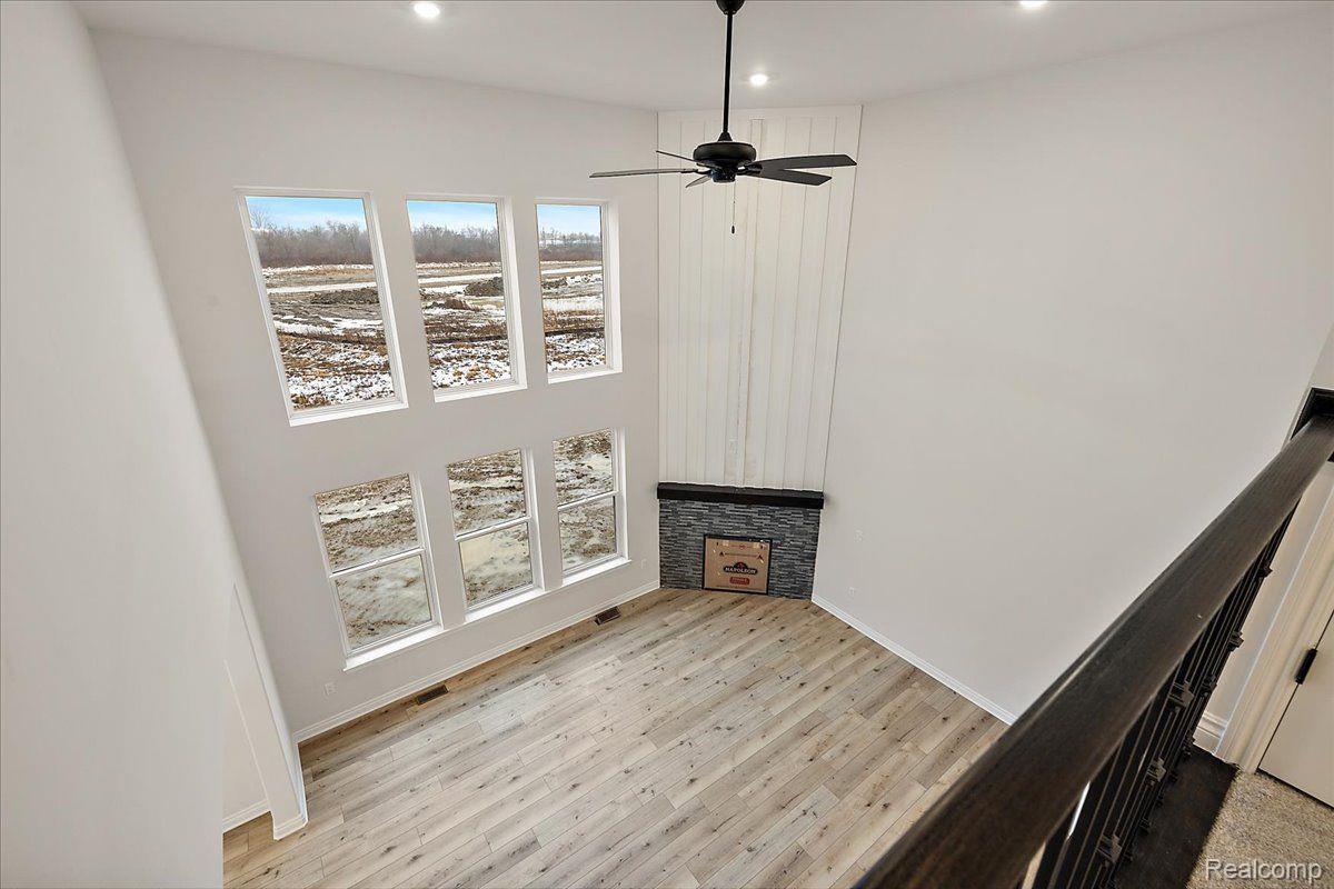 51568 VALLEY VIEW Court