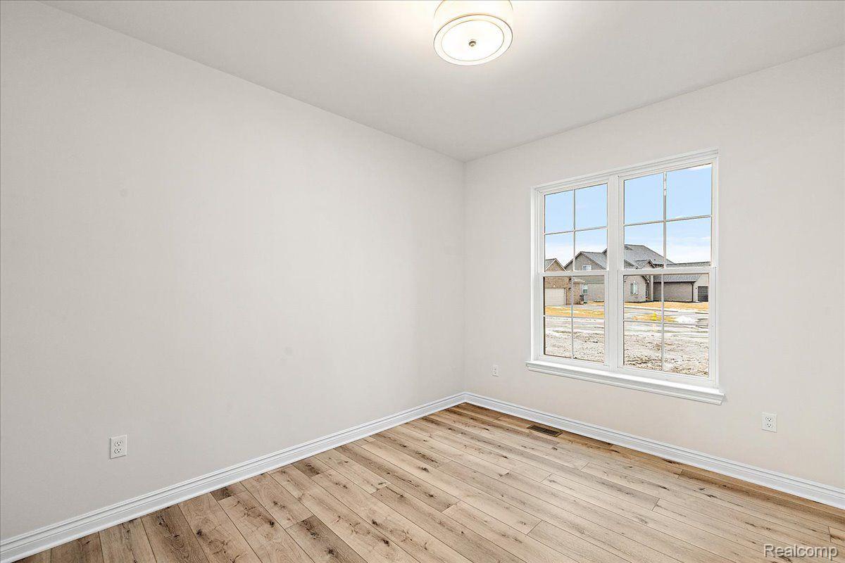 51568 VALLEY VIEW Court