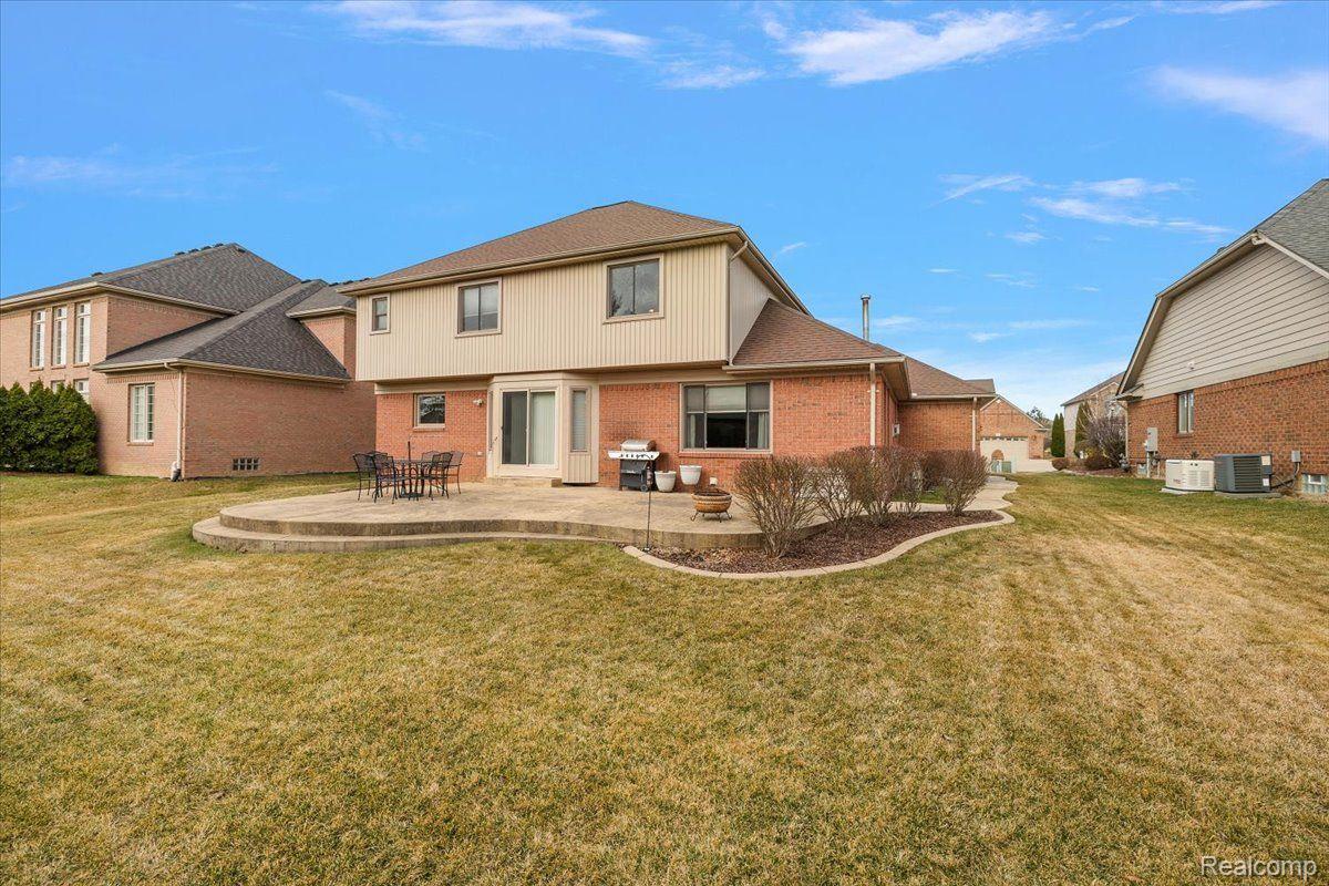 55188 NILE Way