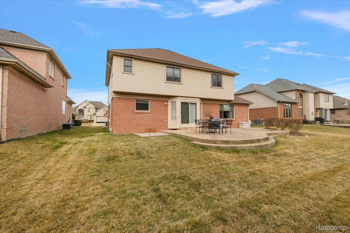 55188 NILE Way