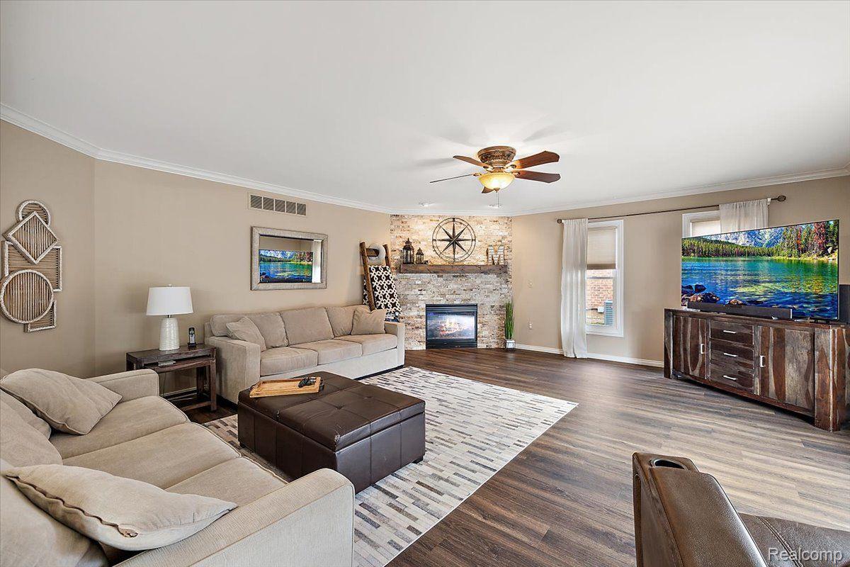 55188 NILE Way
