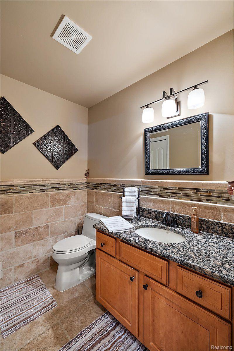 55188 NILE Way