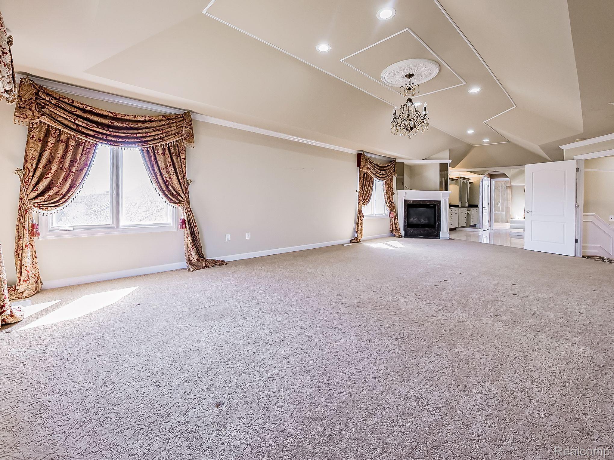 6265 BRANFORD Drive