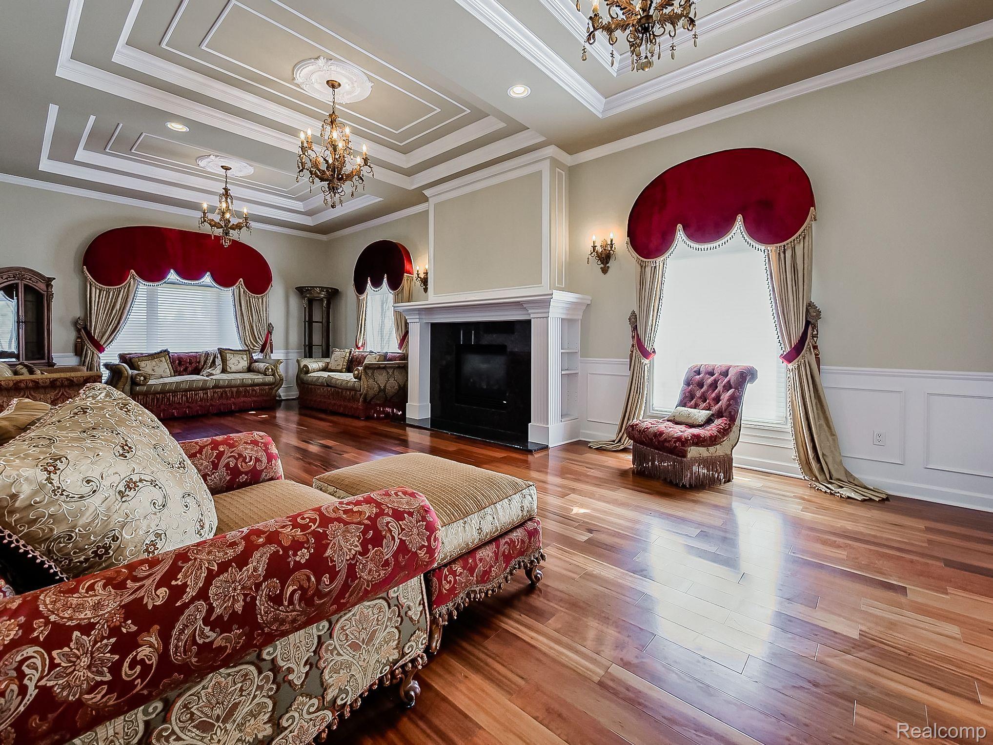 6265 BRANFORD Drive