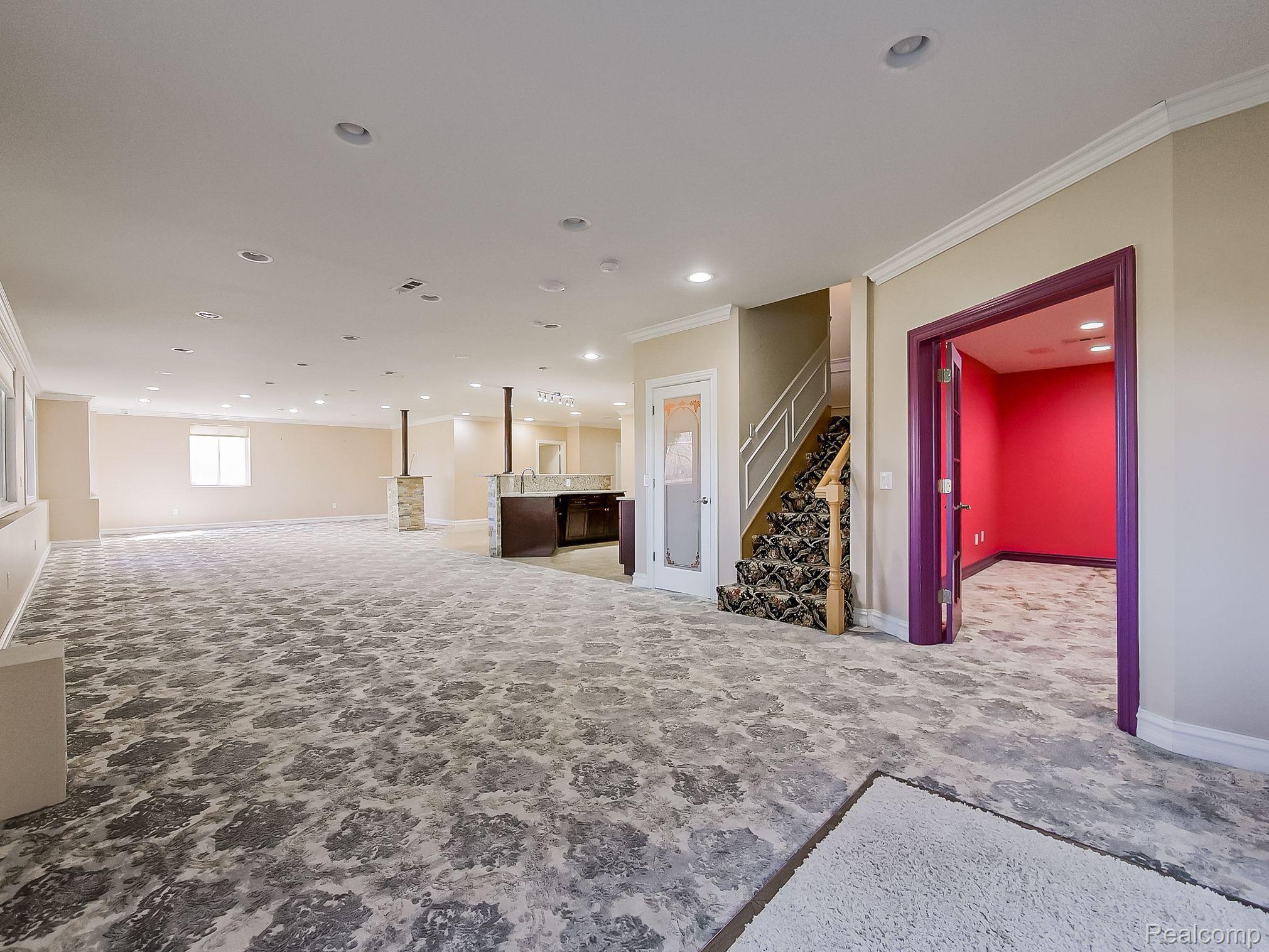 6265 BRANFORD Drive