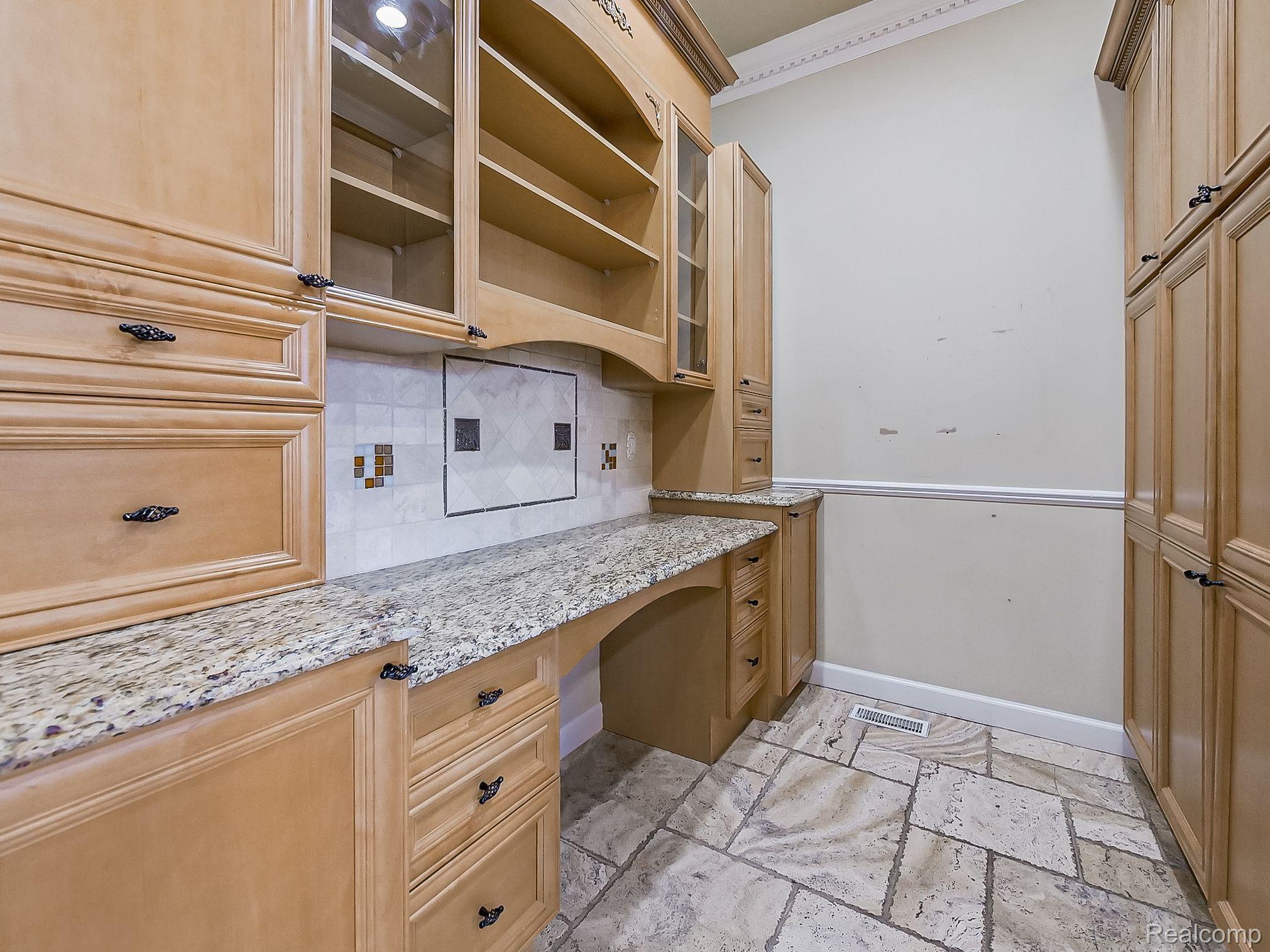 6265 BRANFORD Drive