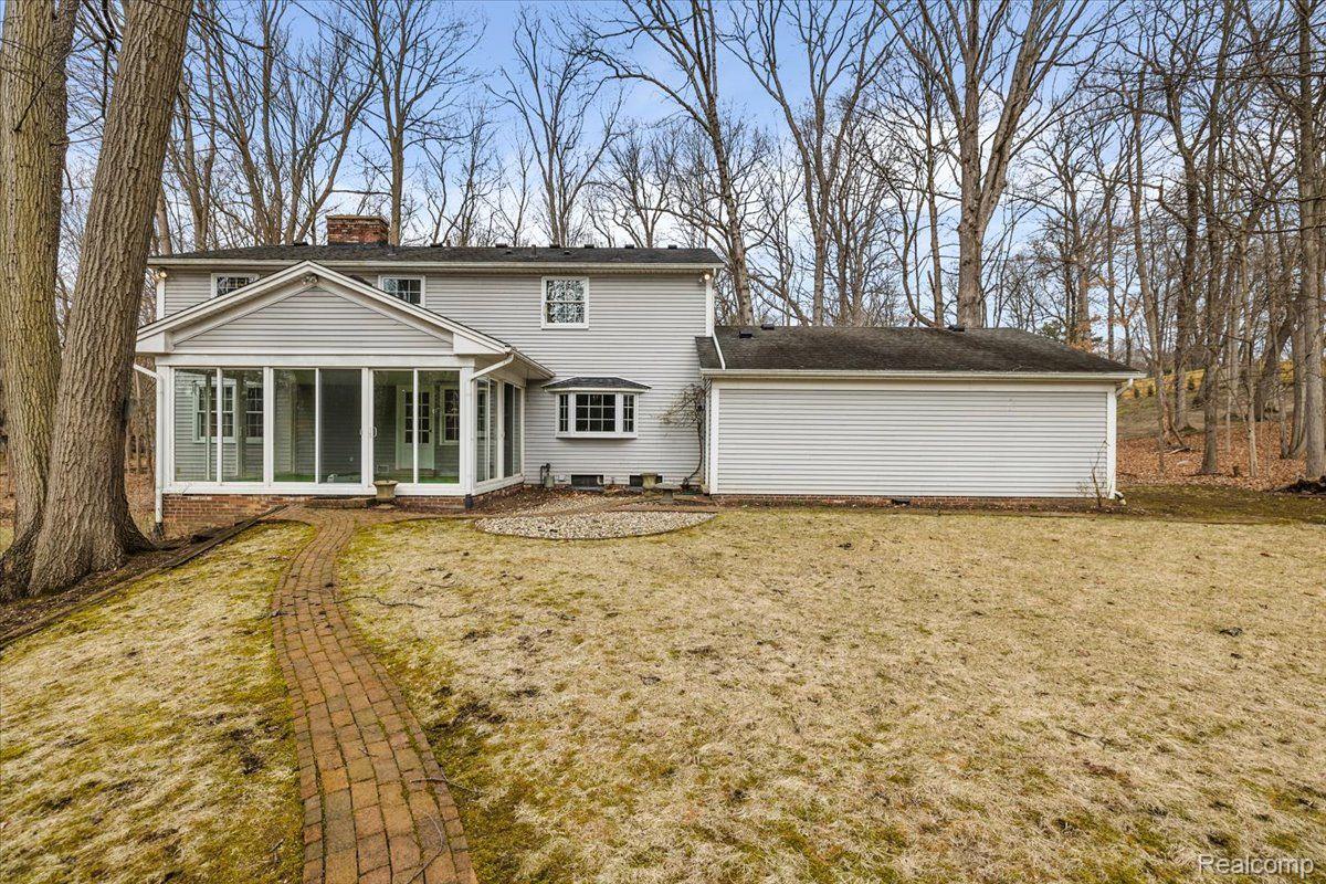 1828 NORTHUMBERLAND Drive