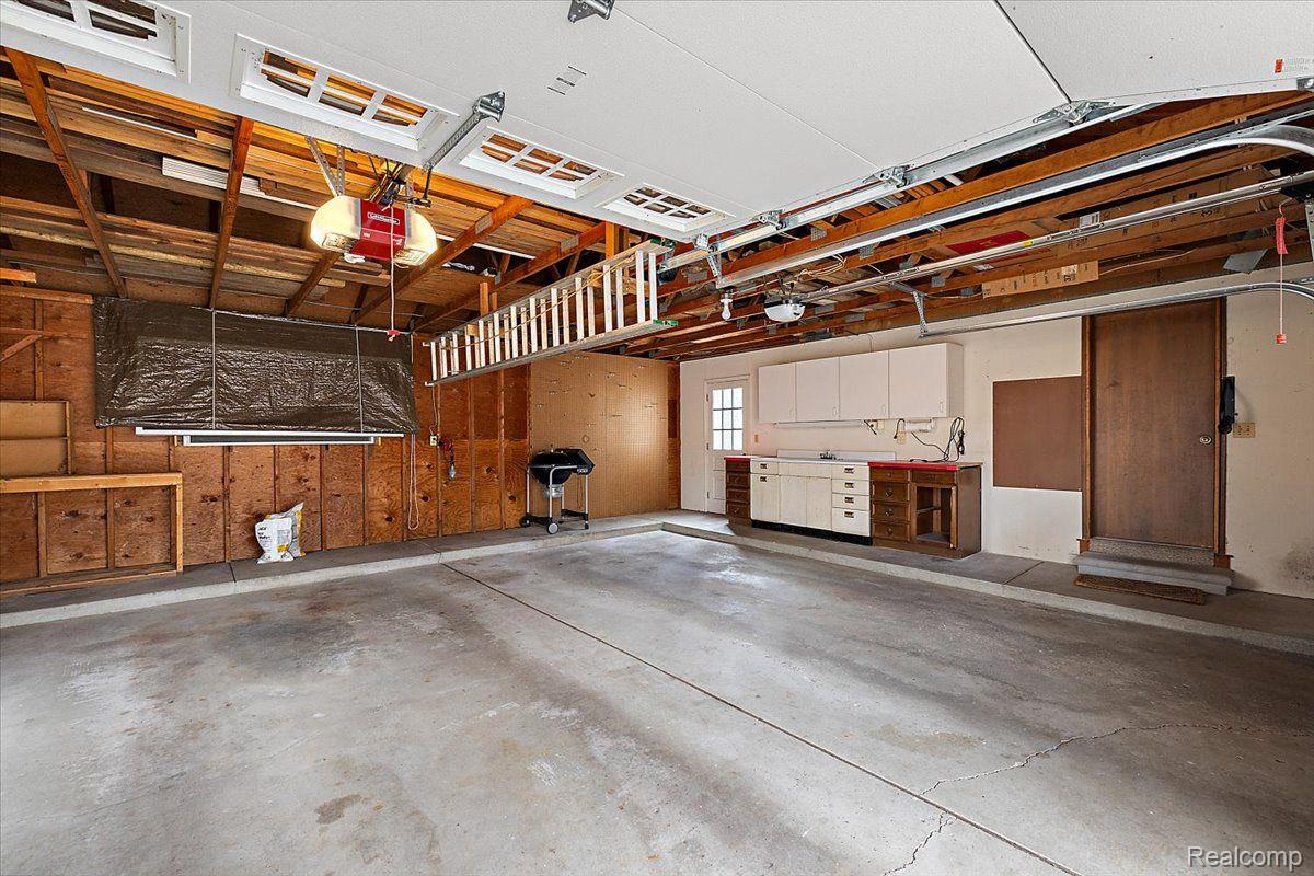 1828 NORTHUMBERLAND Drive