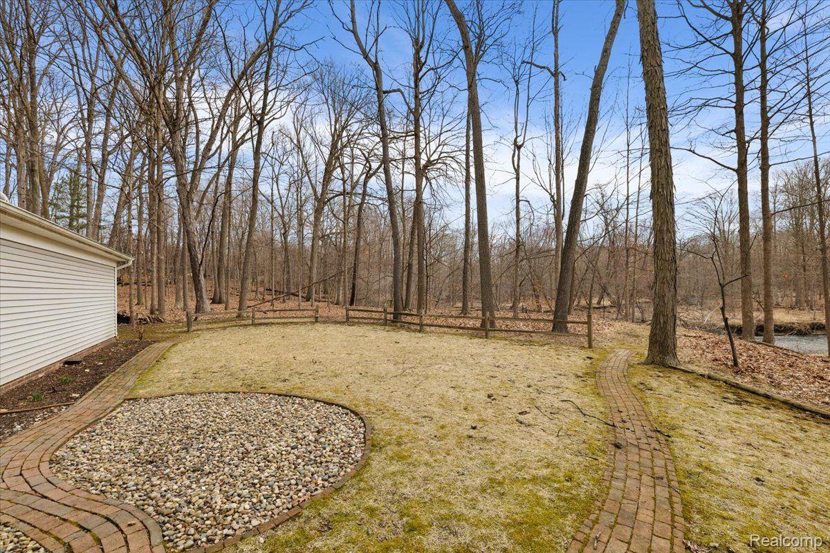 1828 NORTHUMBERLAND Drive