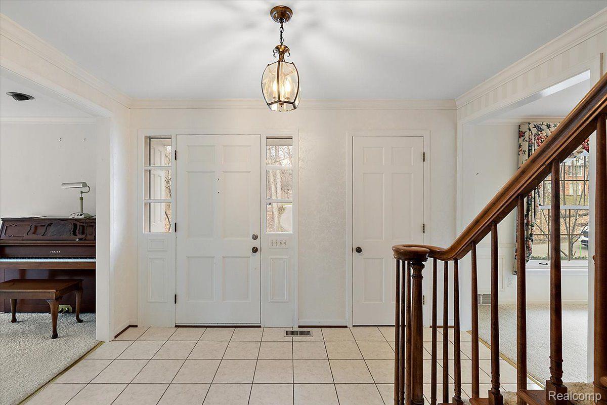 1828 NORTHUMBERLAND Drive