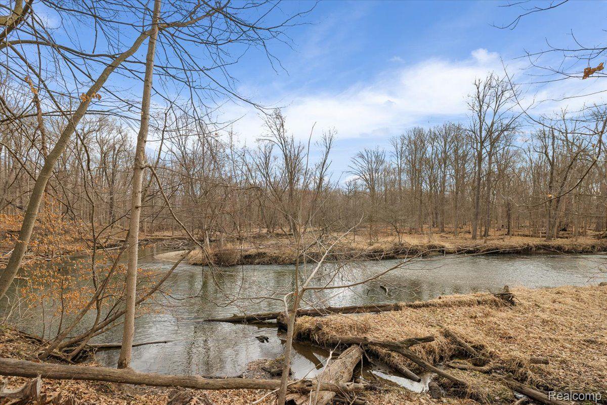 1828 NORTHUMBERLAND Drive