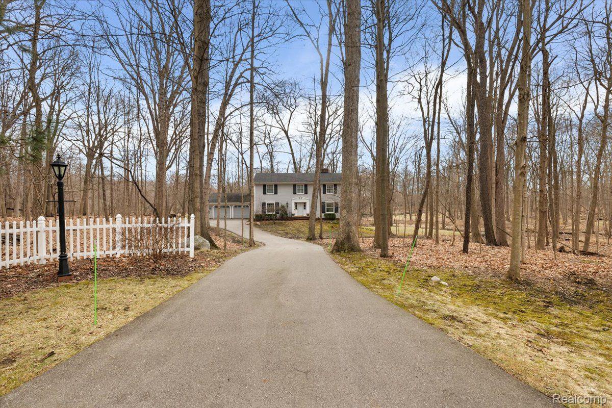 1828 NORTHUMBERLAND Drive