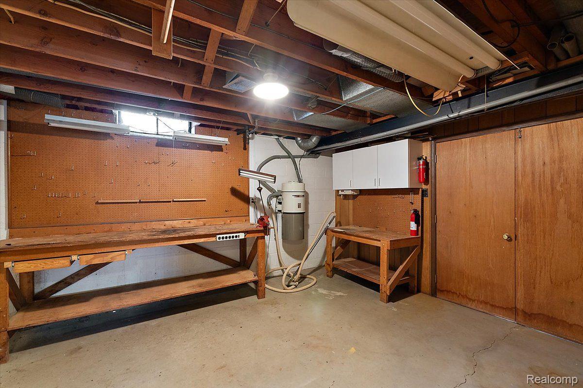 1828 NORTHUMBERLAND Drive