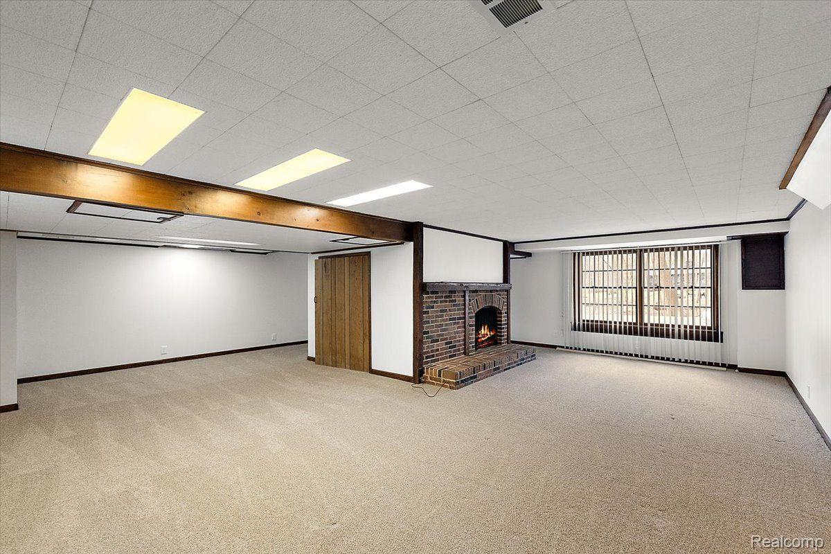 1828 NORTHUMBERLAND Drive