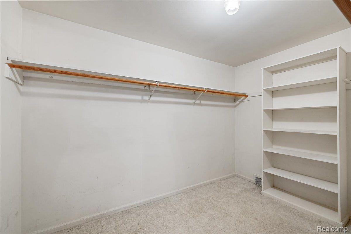 1828 NORTHUMBERLAND Drive